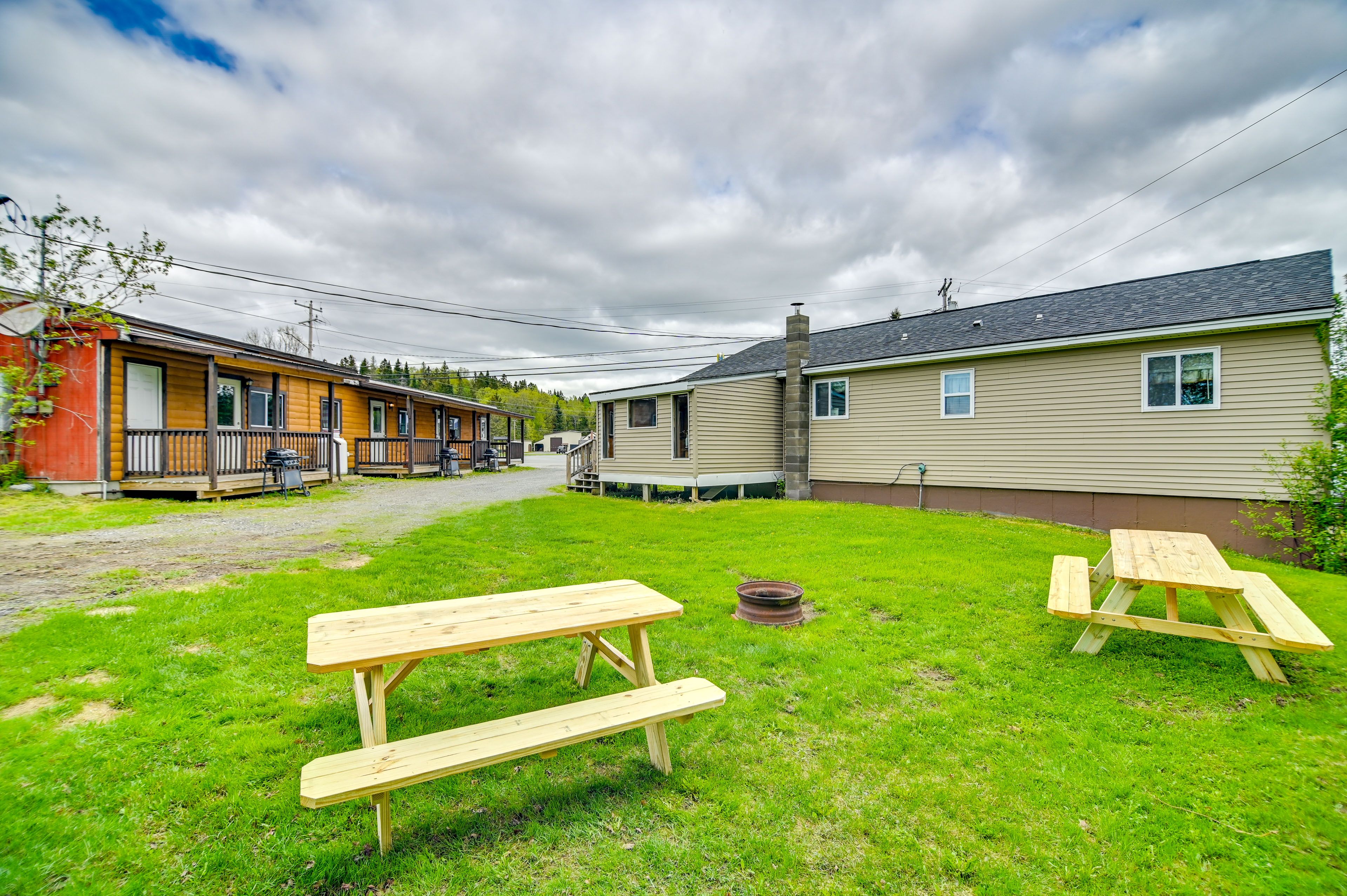 Pittsburg Vacation Rental | Studio | 1BA | 250 Sq Ft | 2 Steps to Enter