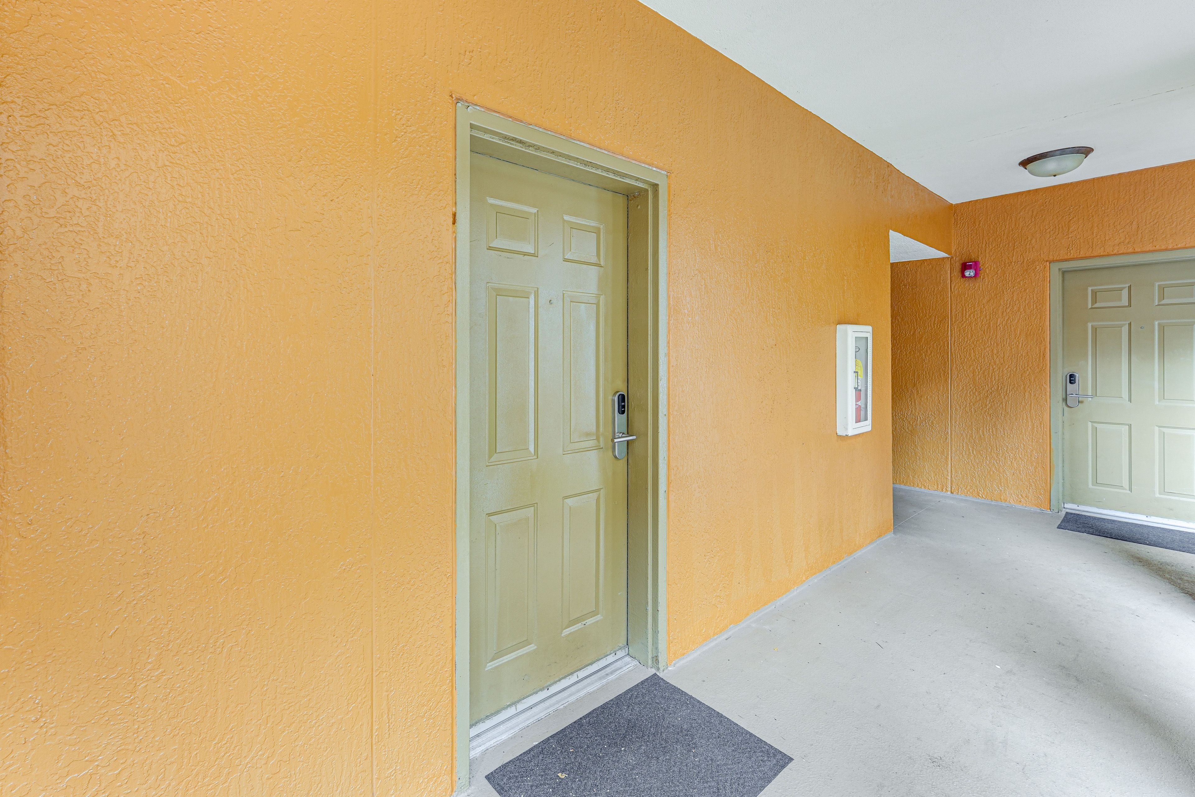 Private Entrance