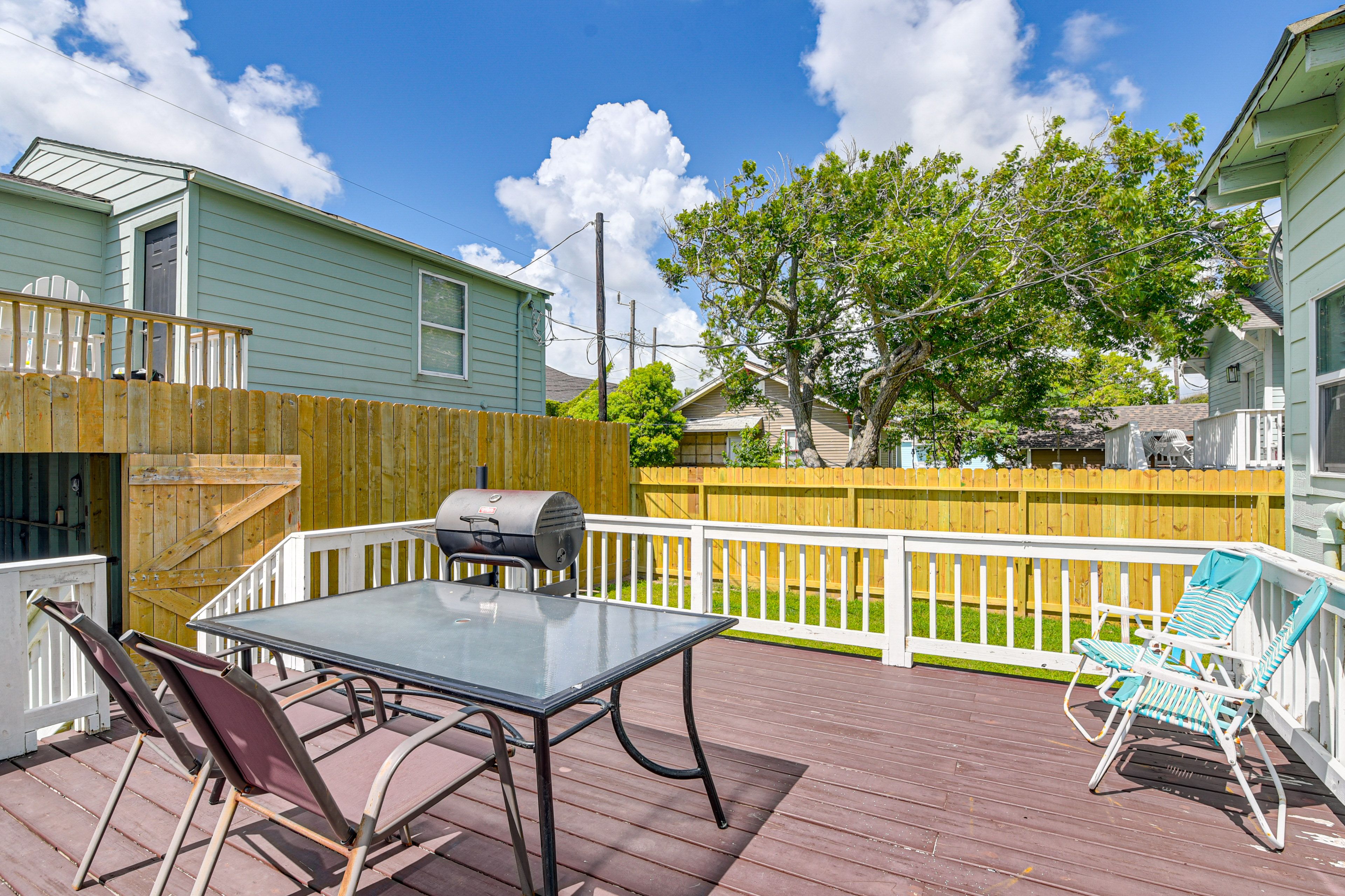 Shared Deck