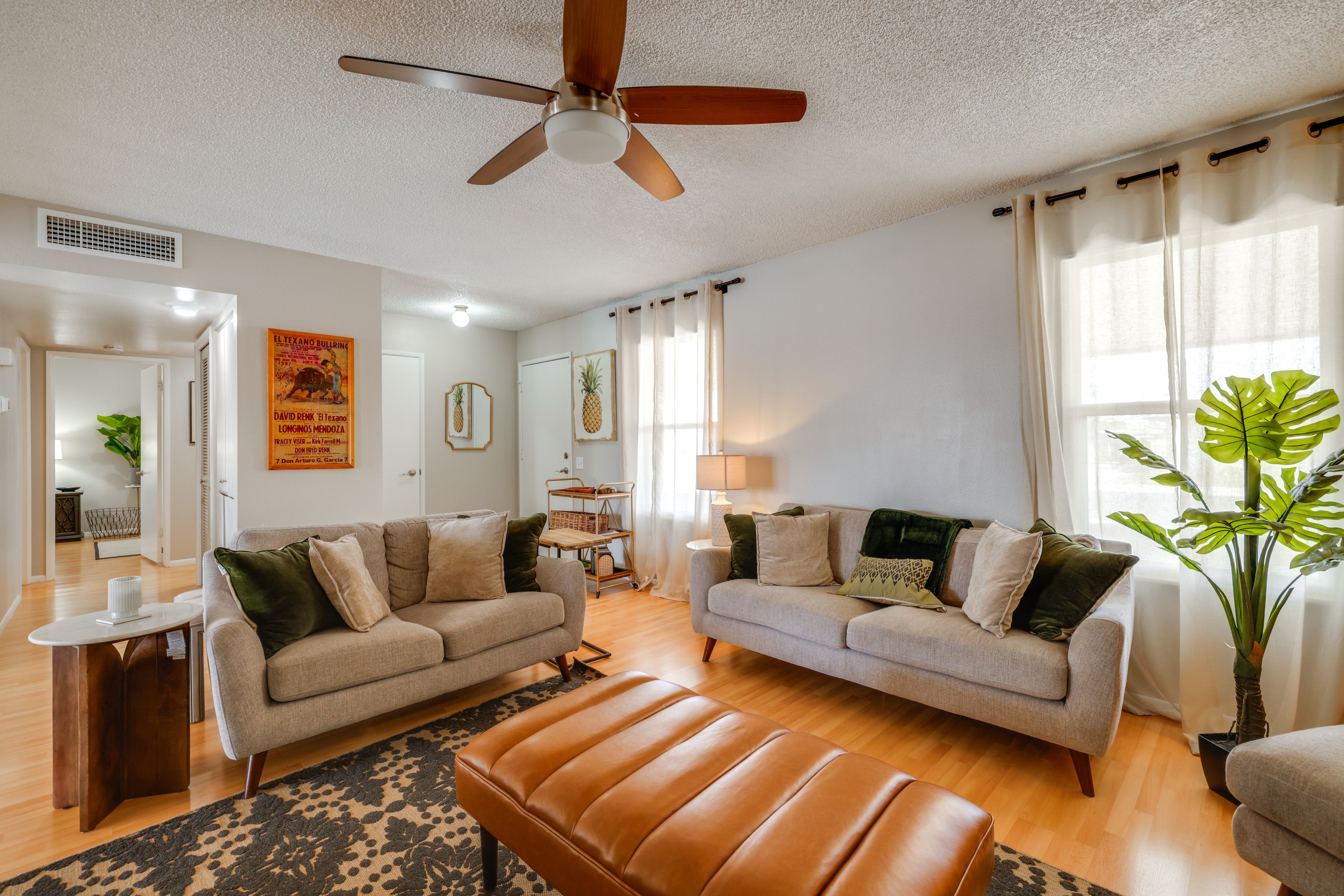 Living Room | Central A/C & Heating