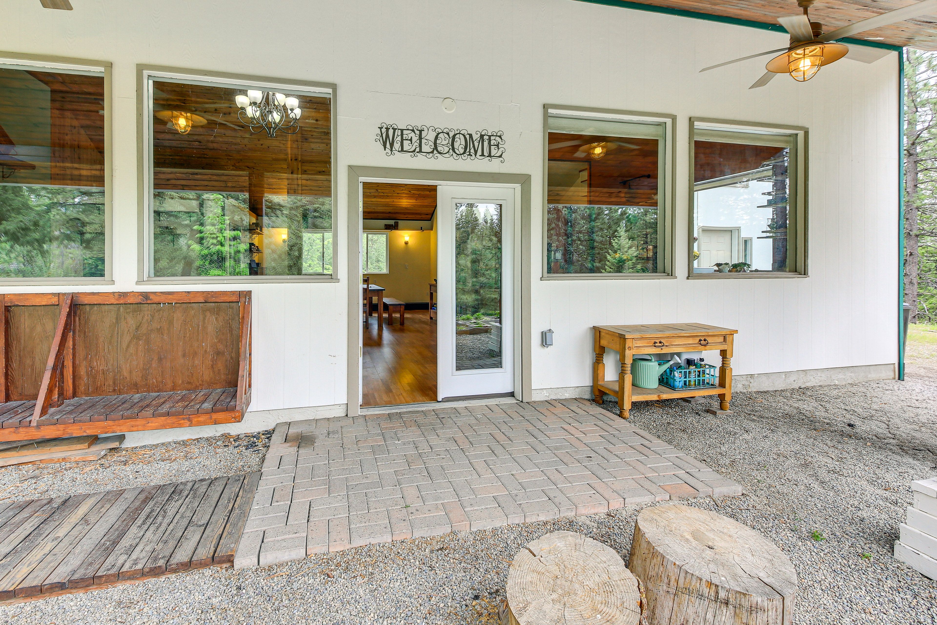 Guest Entrance