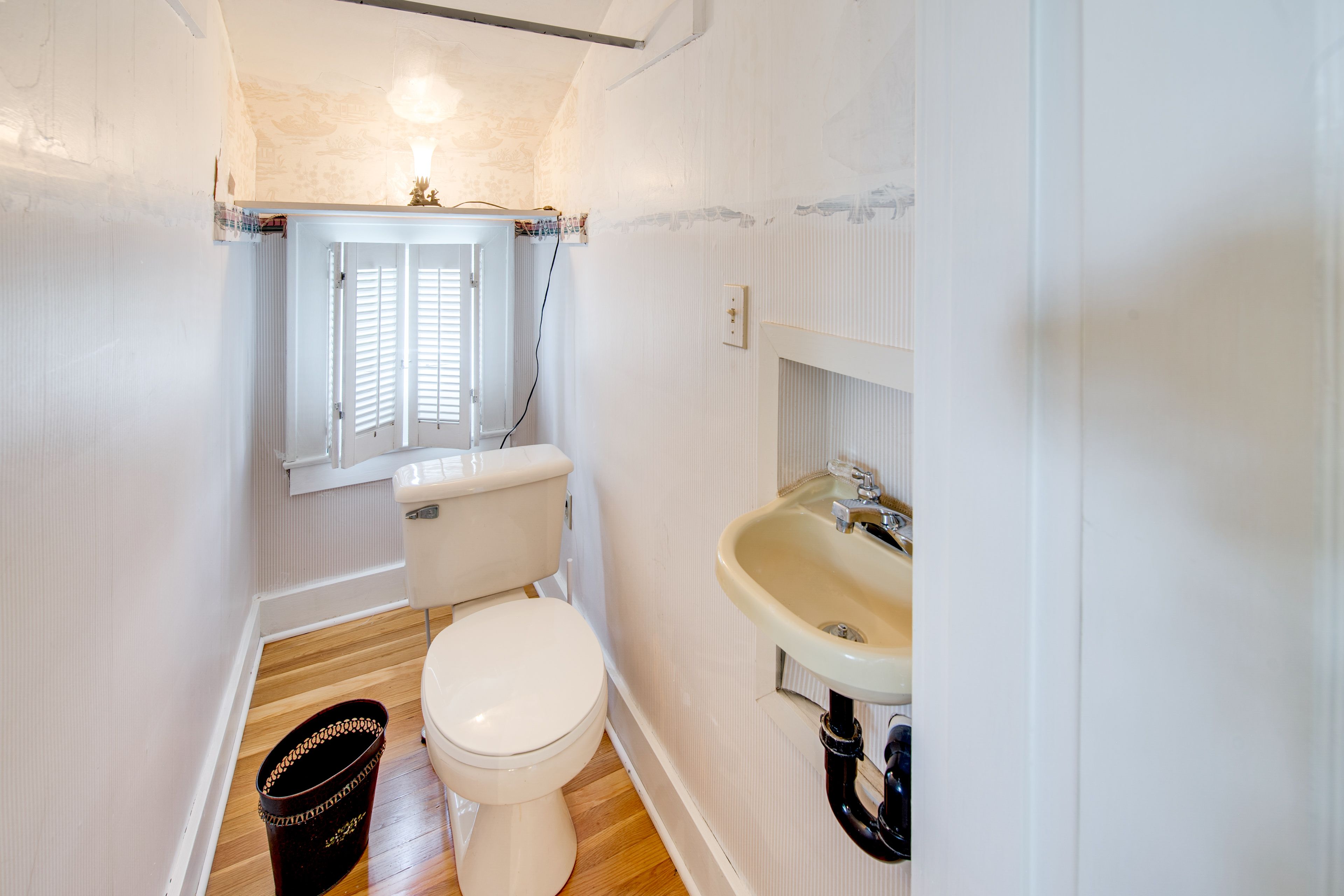 Half Bath | Upper Floor
