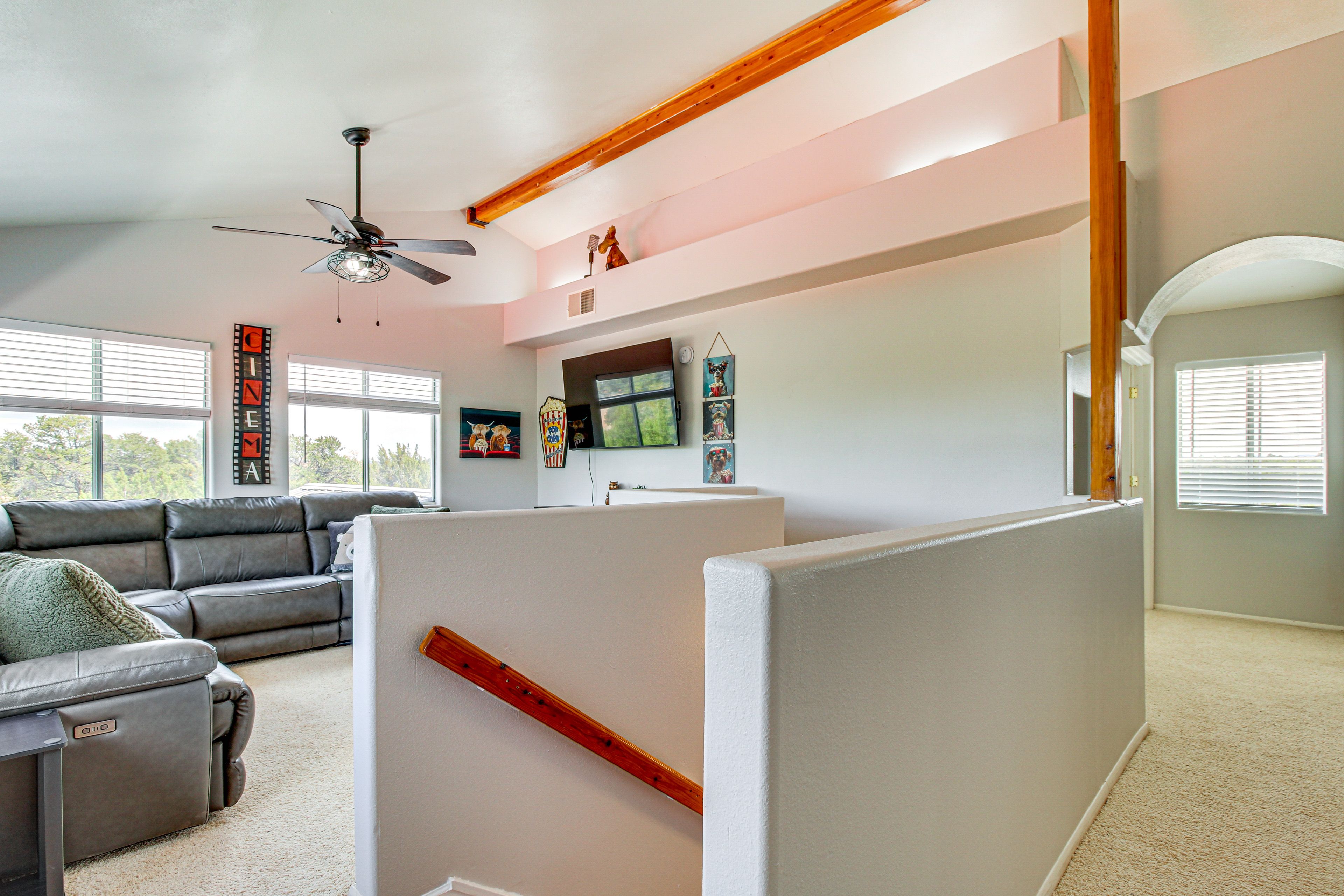 Loft | 2nd Floor | Smart TV | Stairs Required