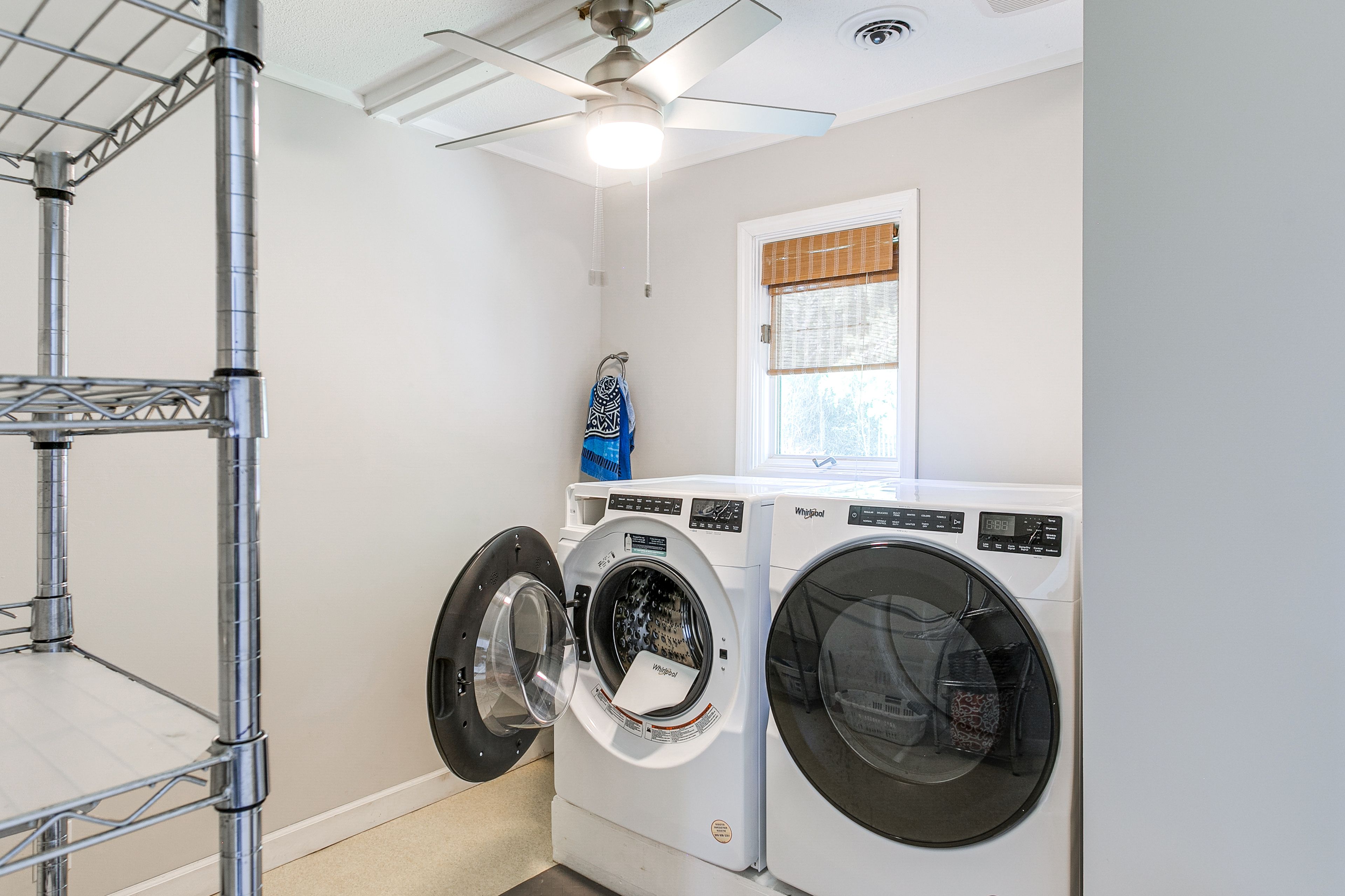 Laundry Room | Washer/Dryer