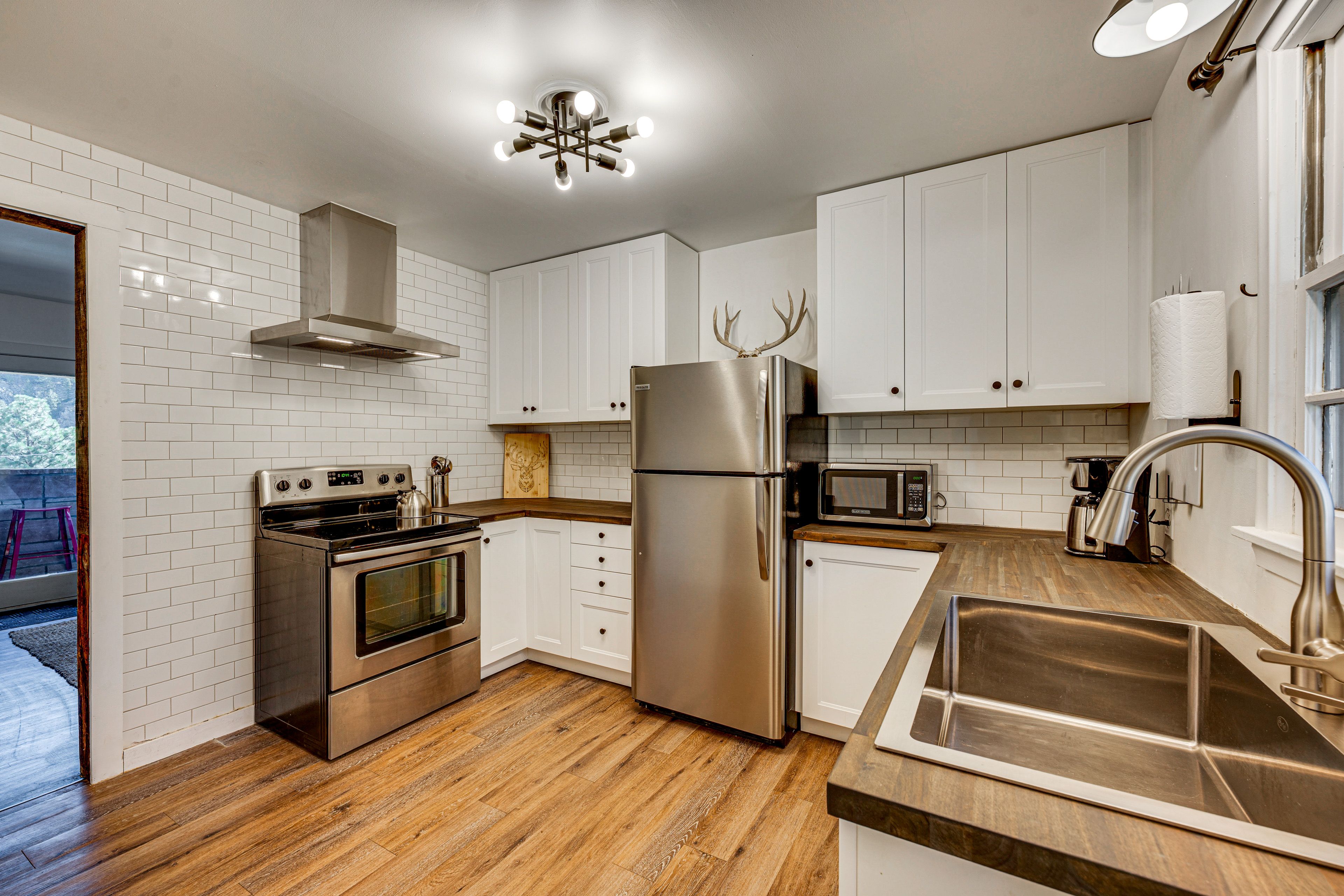 Kitchen | Cooking Basics | Complimentary Spices | Main Floor