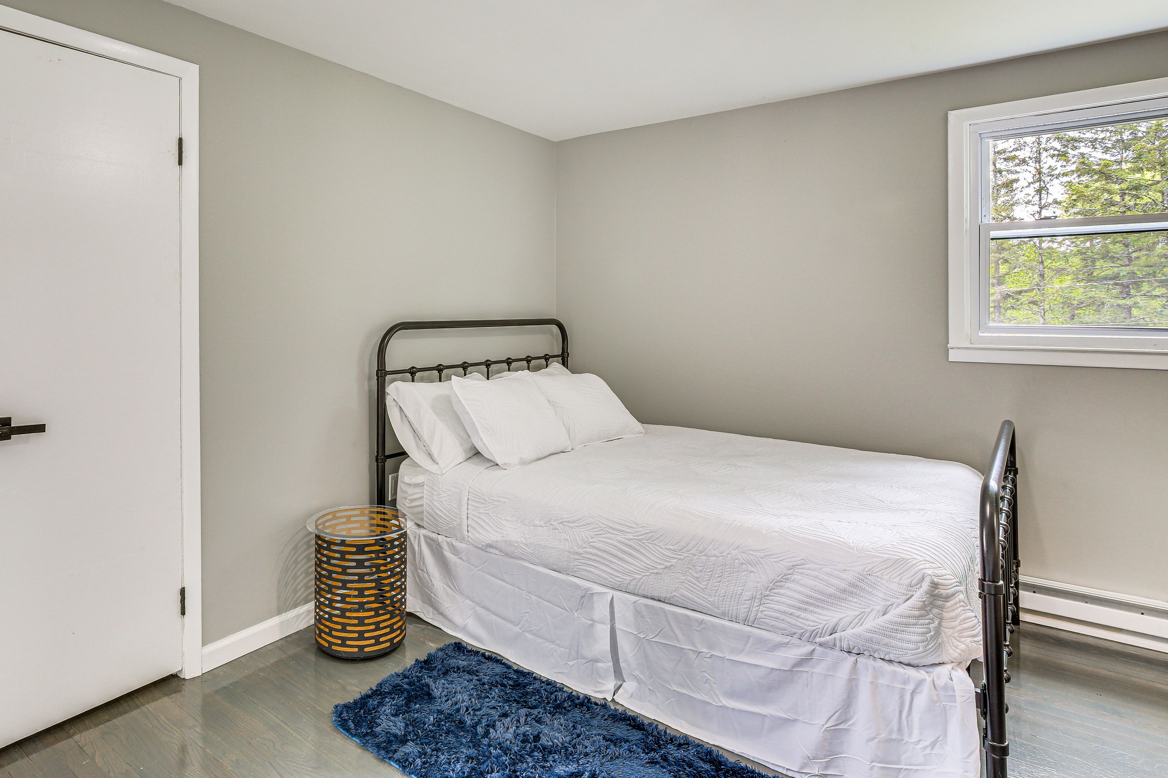 Bedroom 4 | Queen Bed | Upper Floor