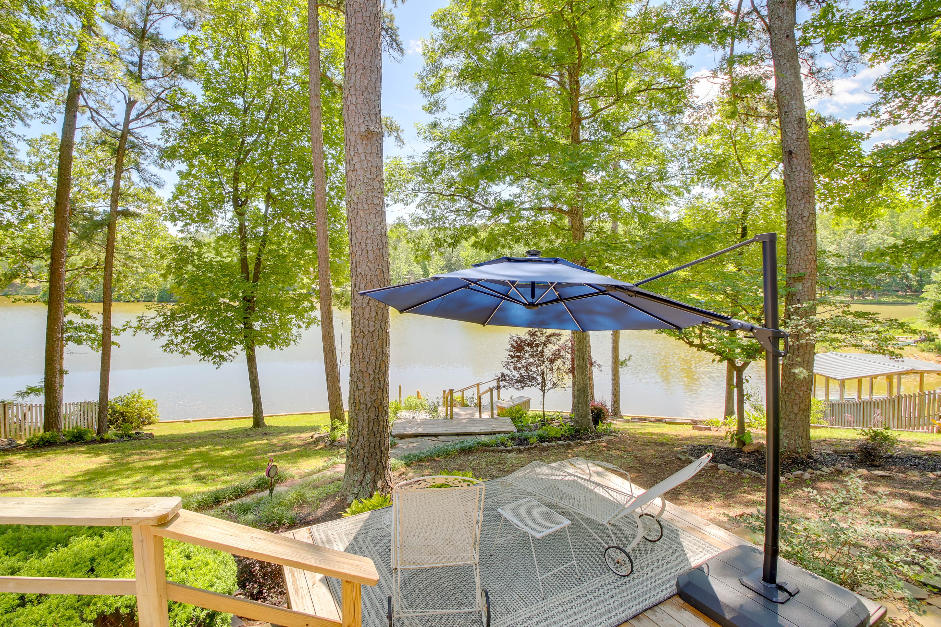 Hot Springs Vacation Rental | 2BR | 2BA | 1,344 Sq Ft | 2 Steps to Enter