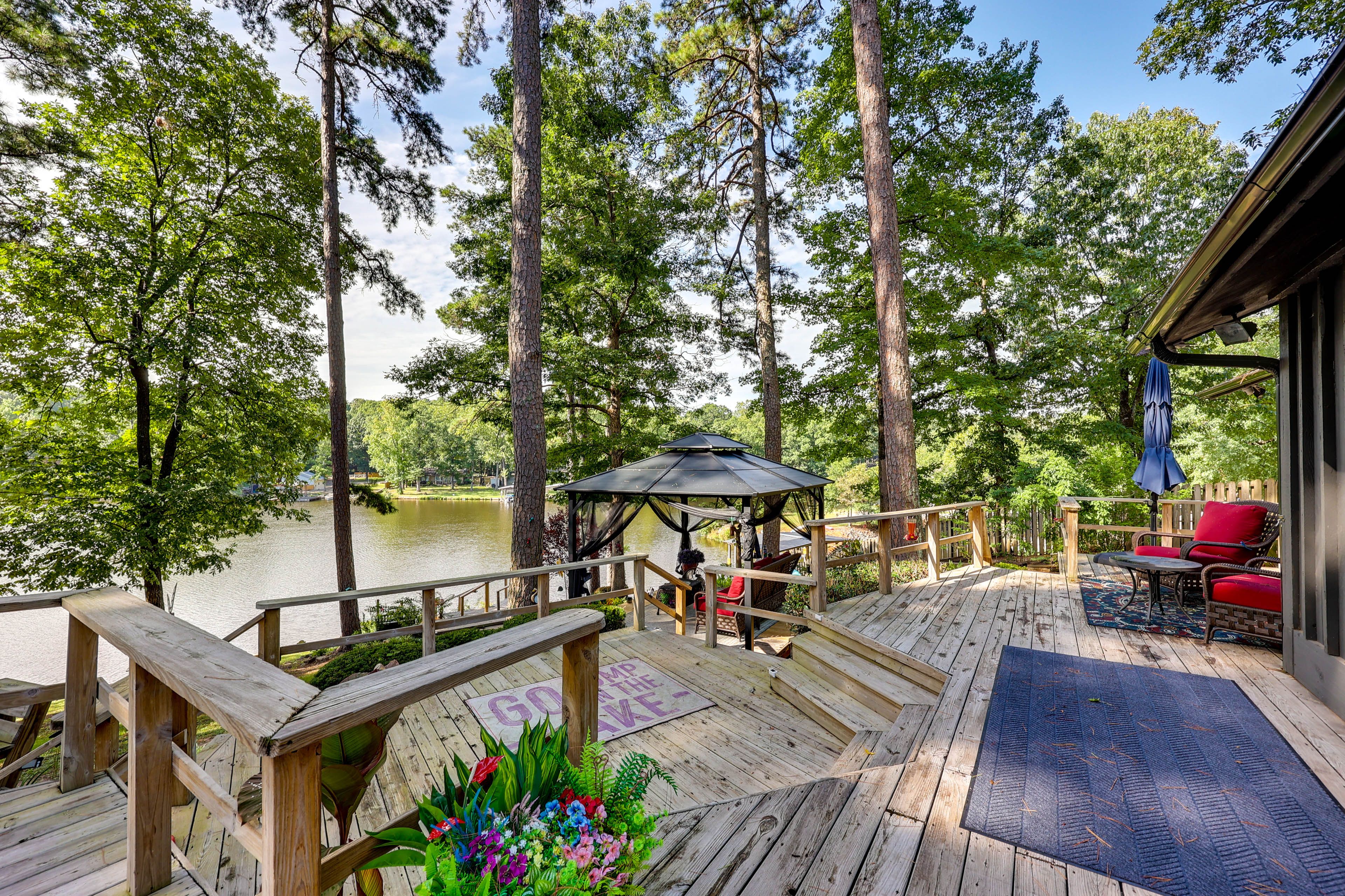 Multi-Level Deck