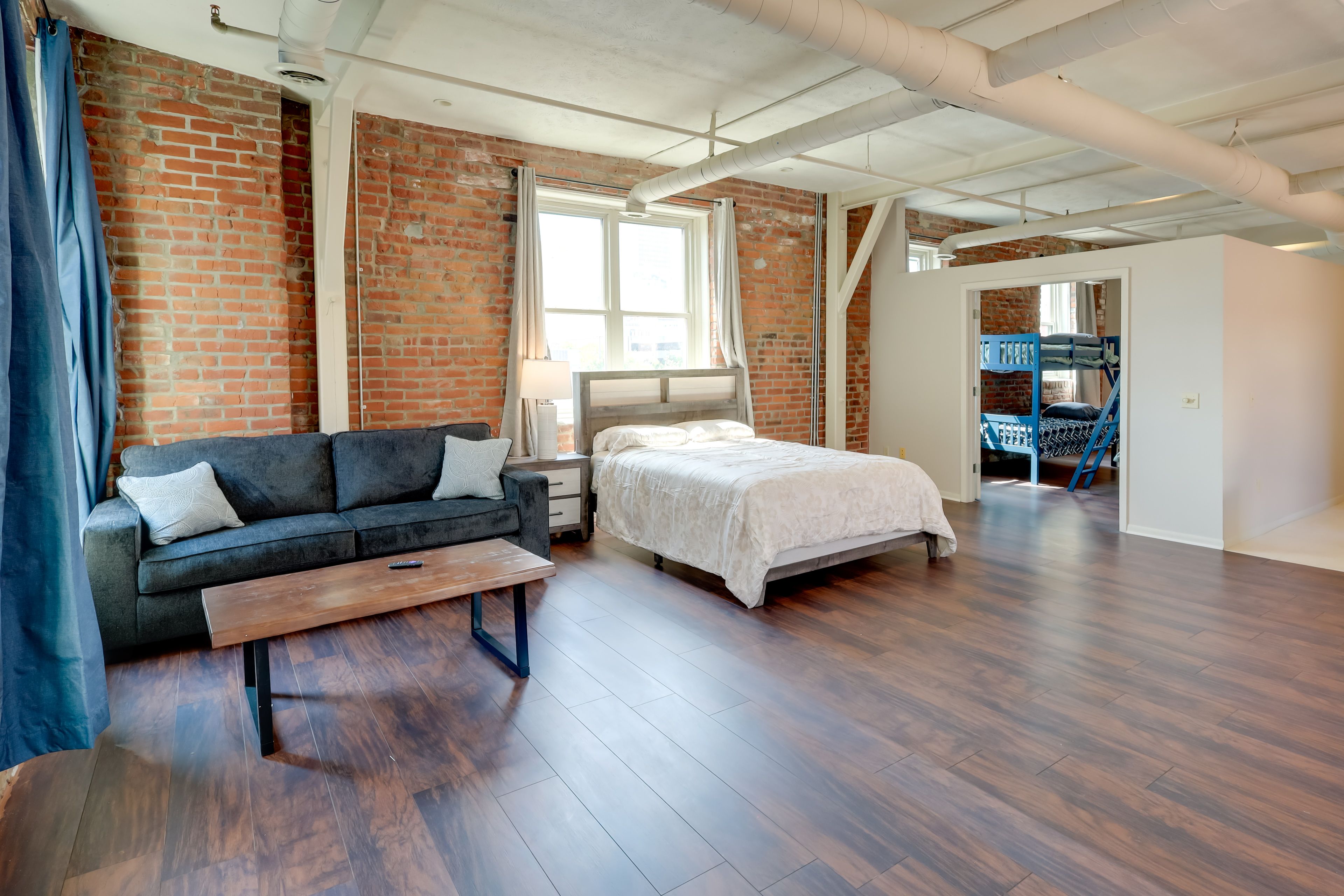 Omaha Vacation Rental | 1BR | 1BA | 960 Sq Ft | Steps to Enter