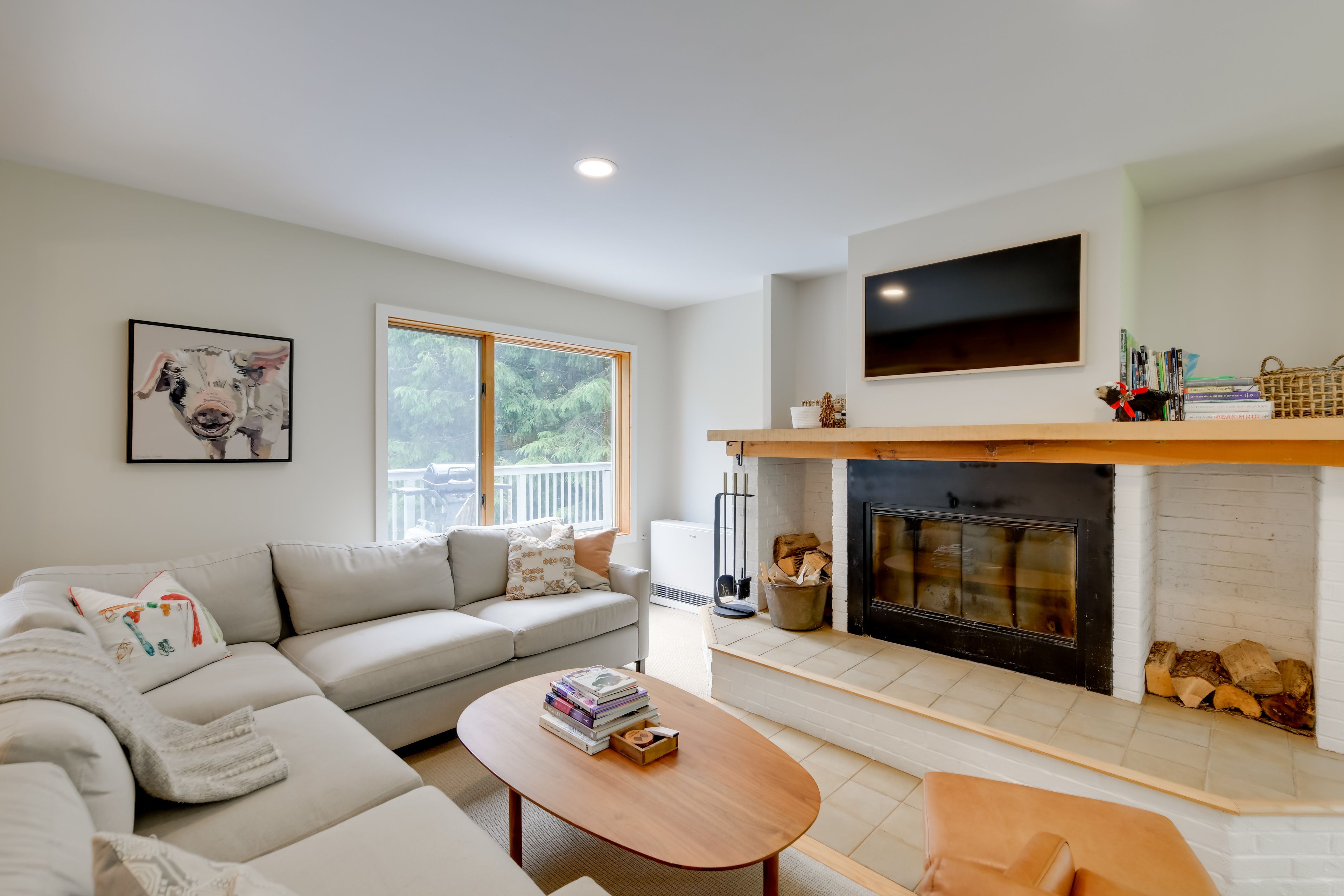 Living Room | Free WiFi | Central Heat | 1st Floor