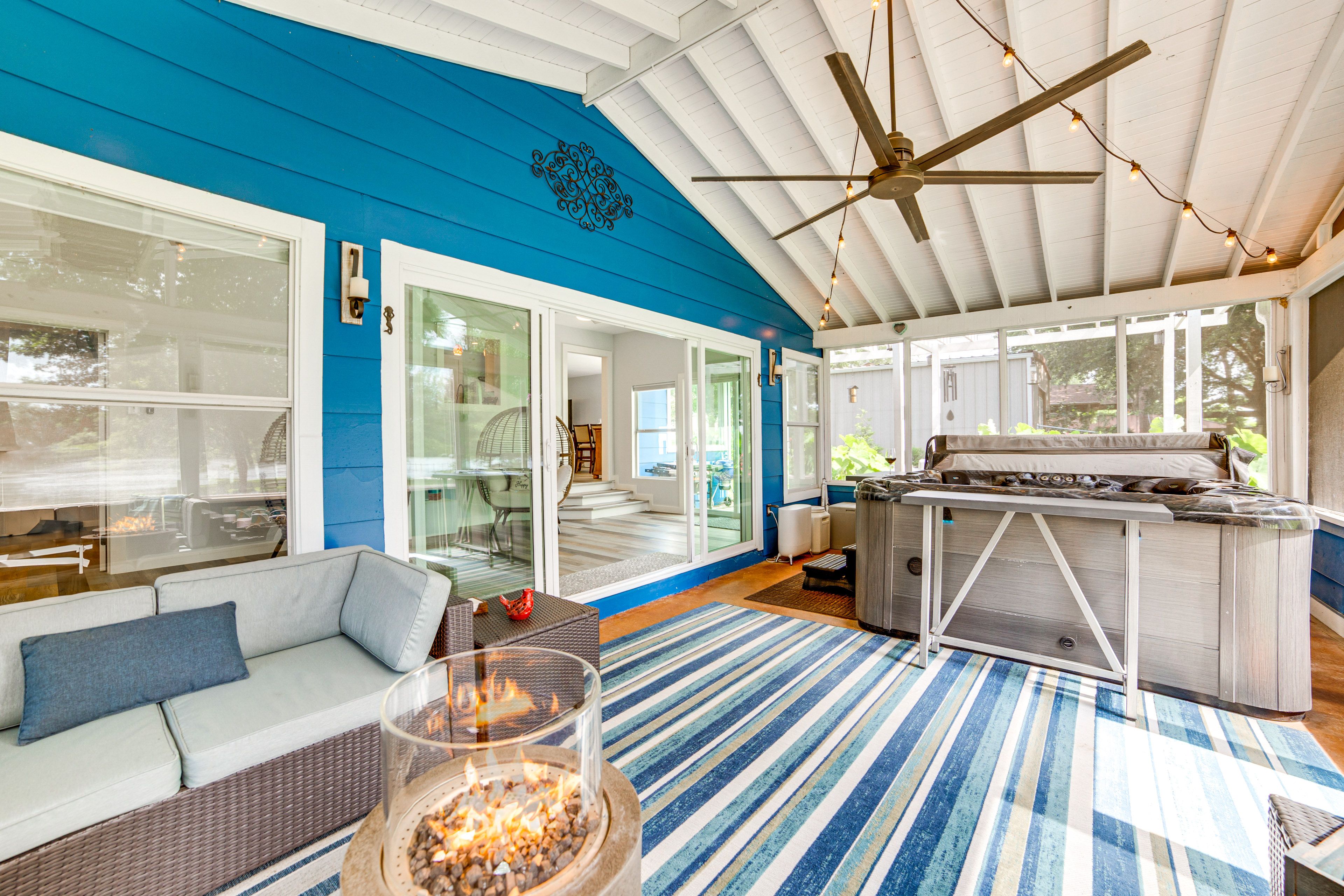Screened Porch