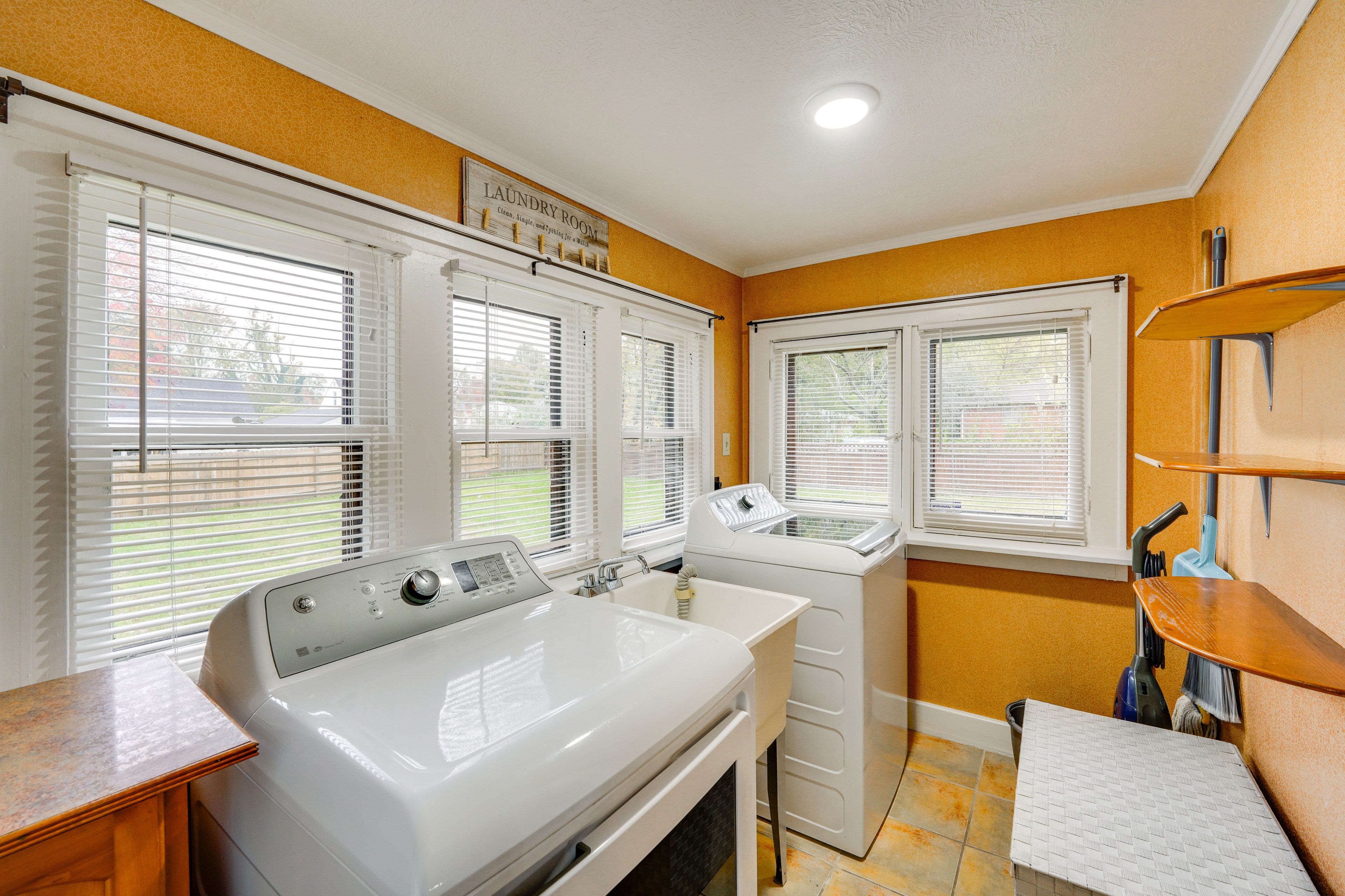 Laundry Area | Washer/Dryer