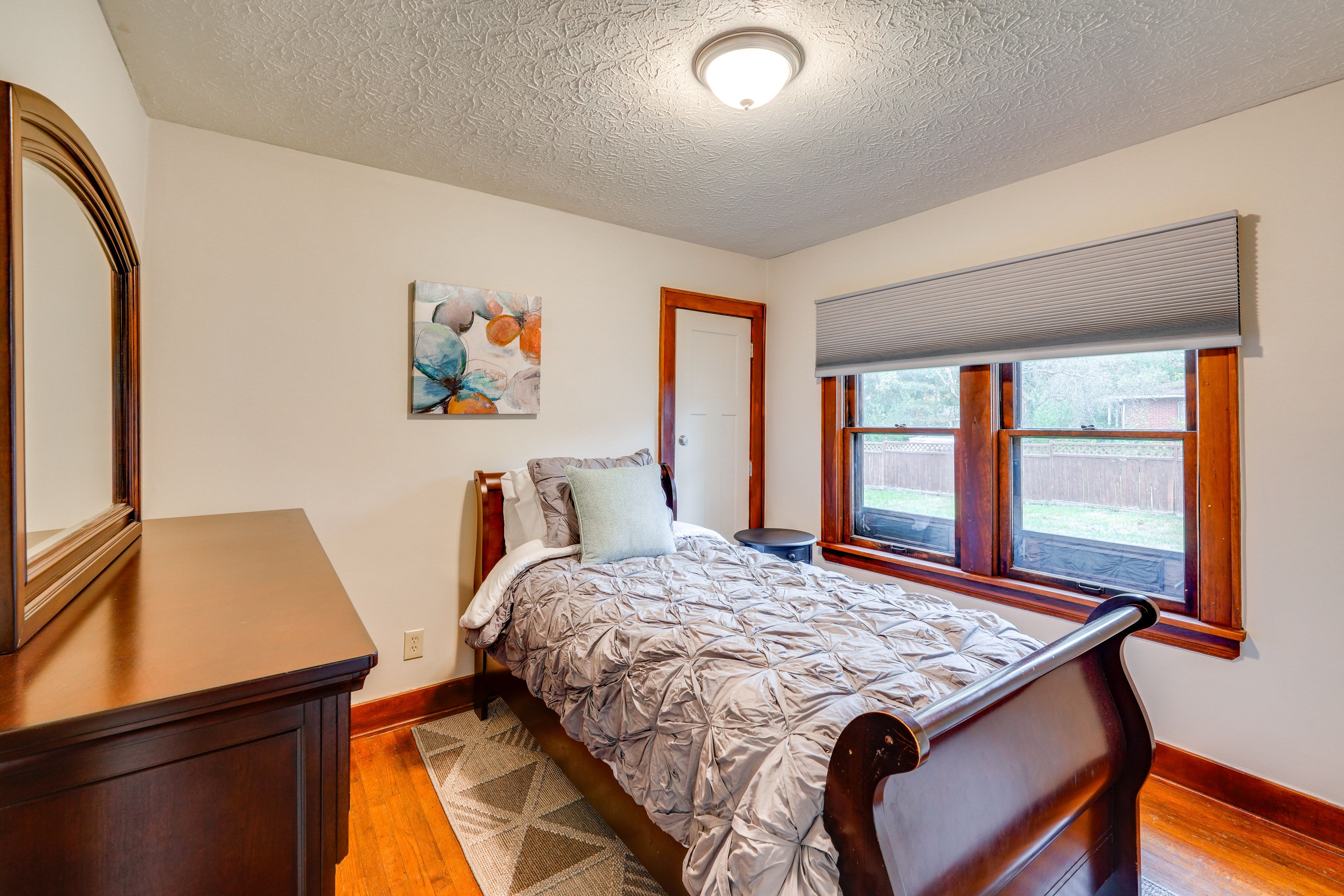 Bedroom 2 | Twin Bed