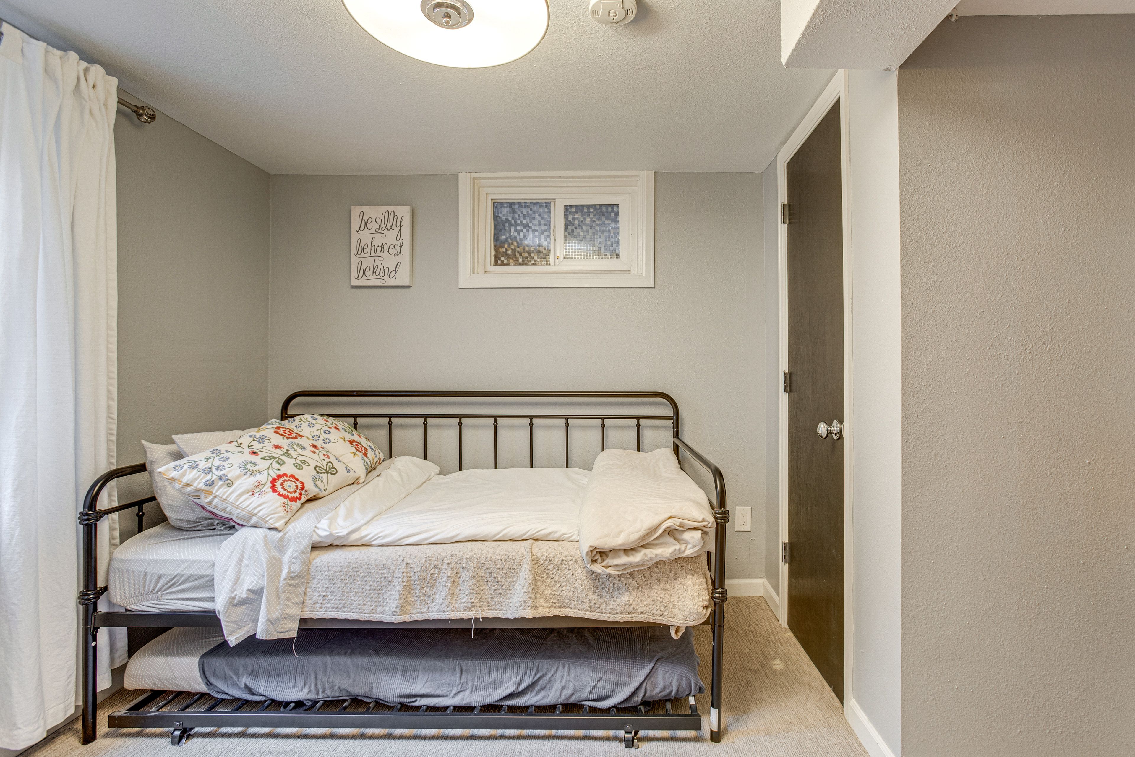 Bedroom 2 | Twin Daybed