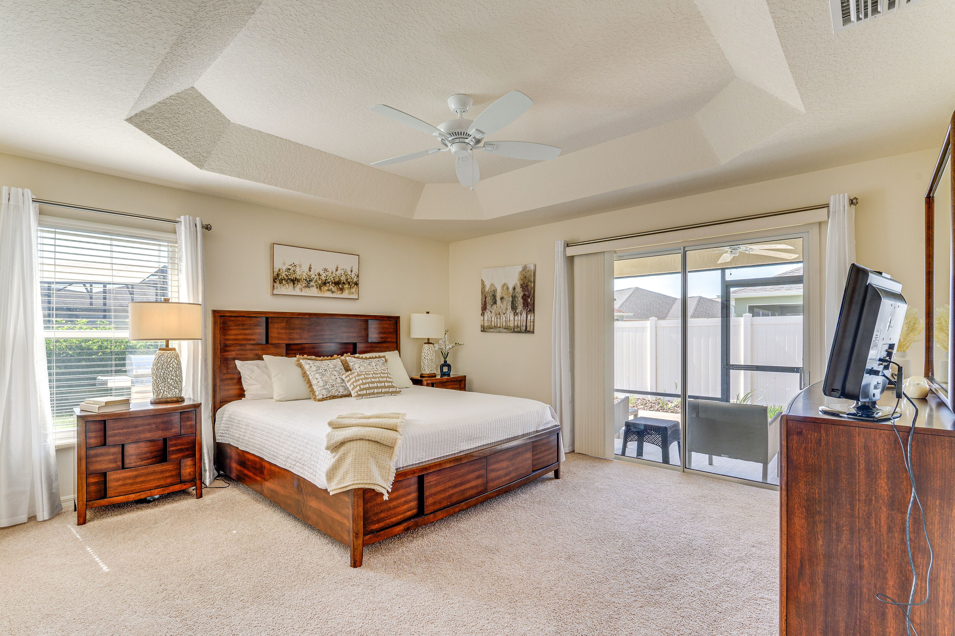 Bedroom 1 | King Bed | Linens Provided