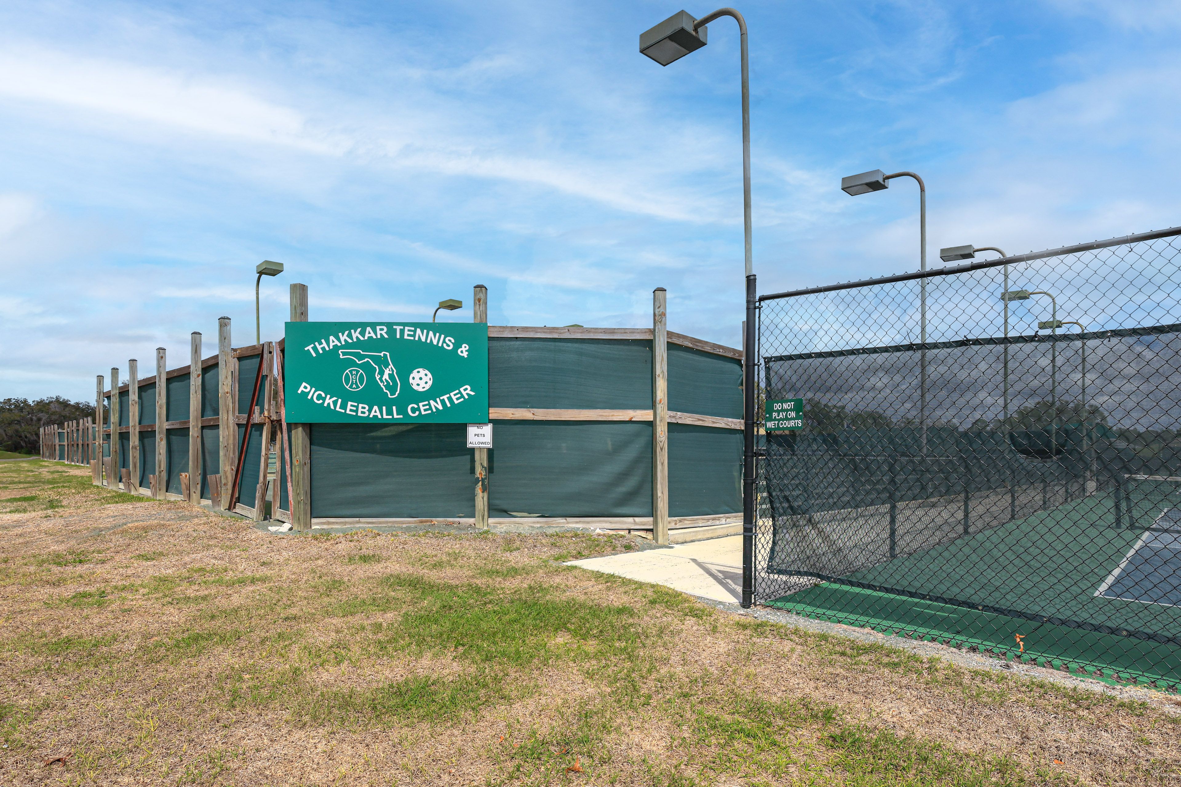 Tennis & Pickleball Courts