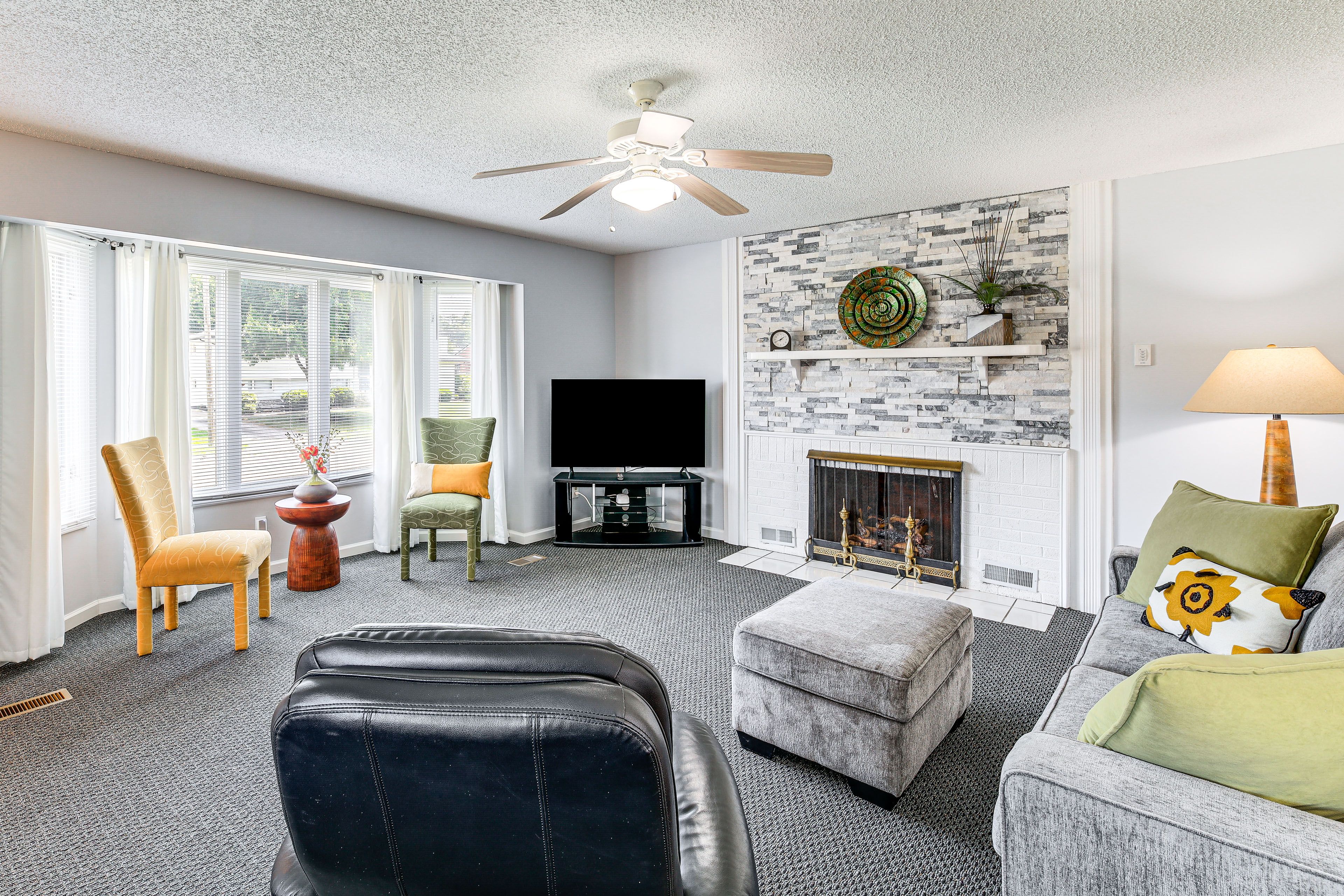 Living Area | TV | Ventless Gas Fireplace