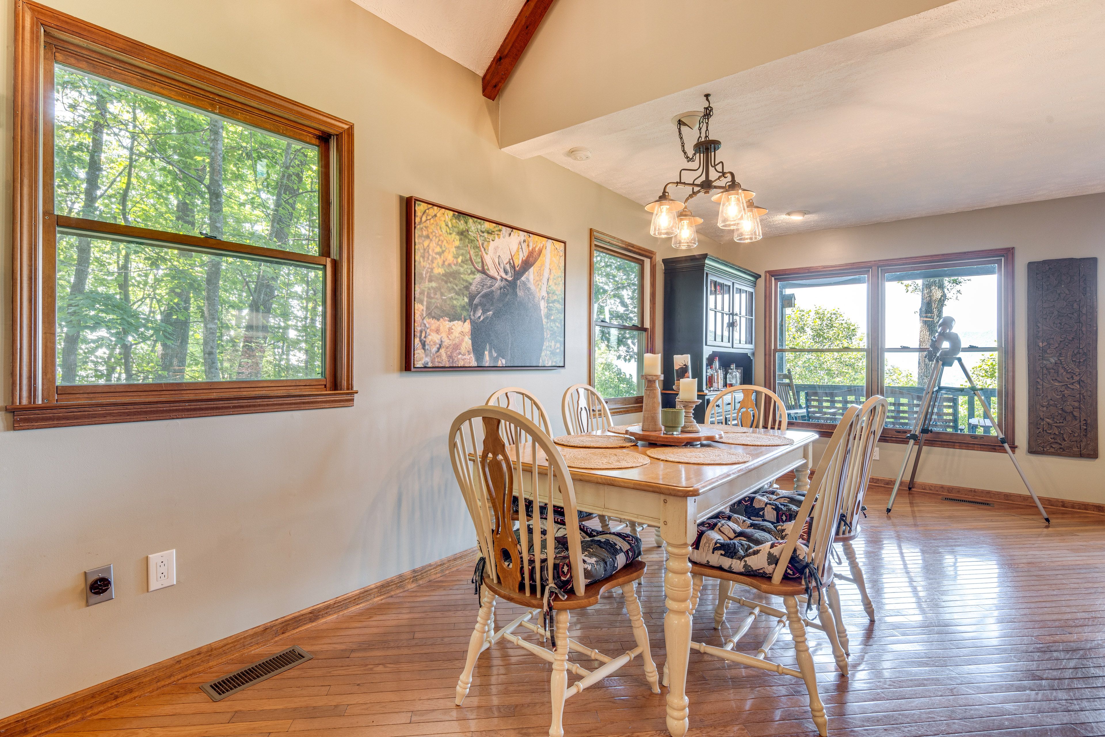 Dining Area | 1st Floor