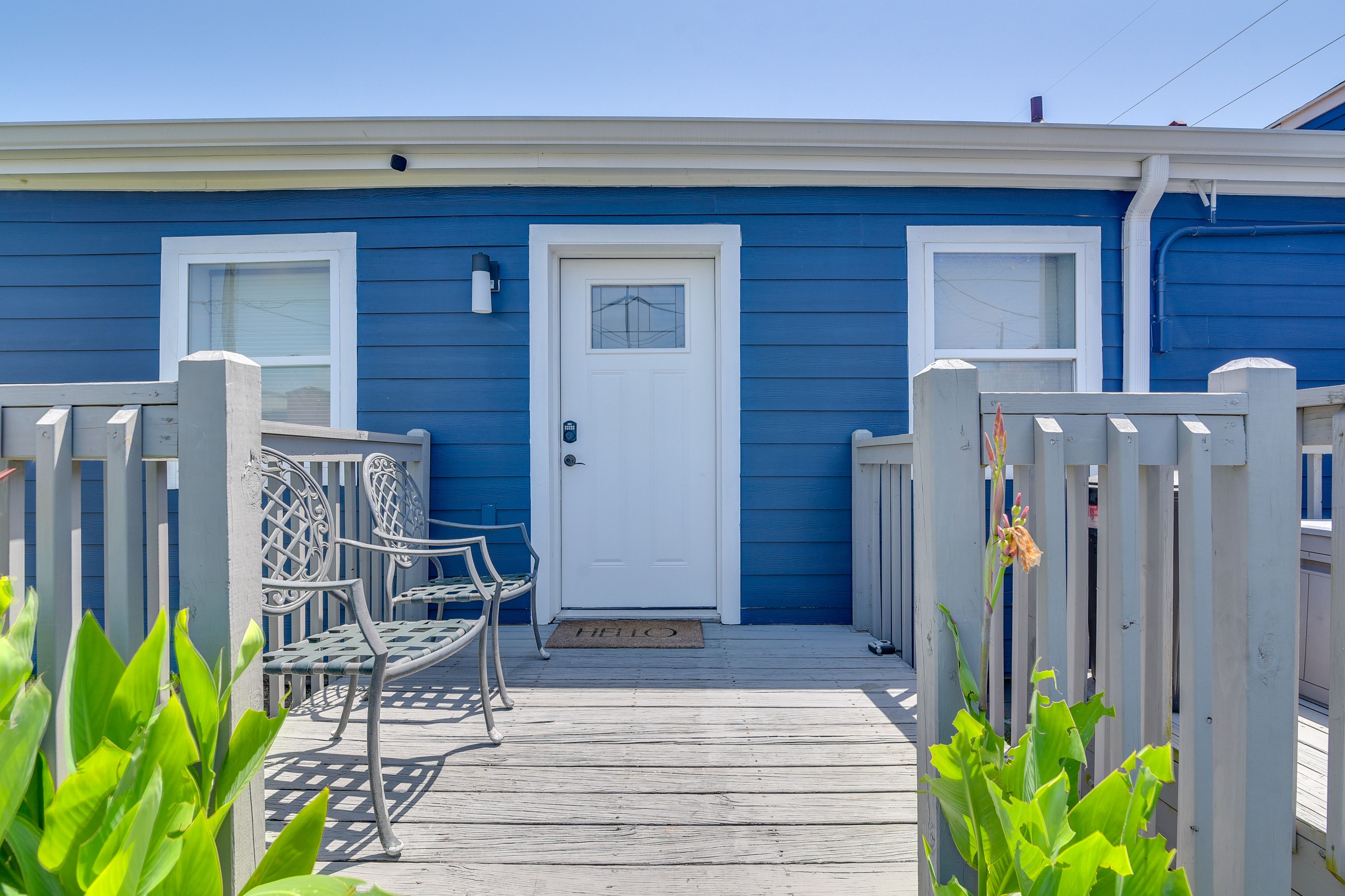 Property Exterior | Shared Gravel Driveway w/ Gate (1 Vehicle)