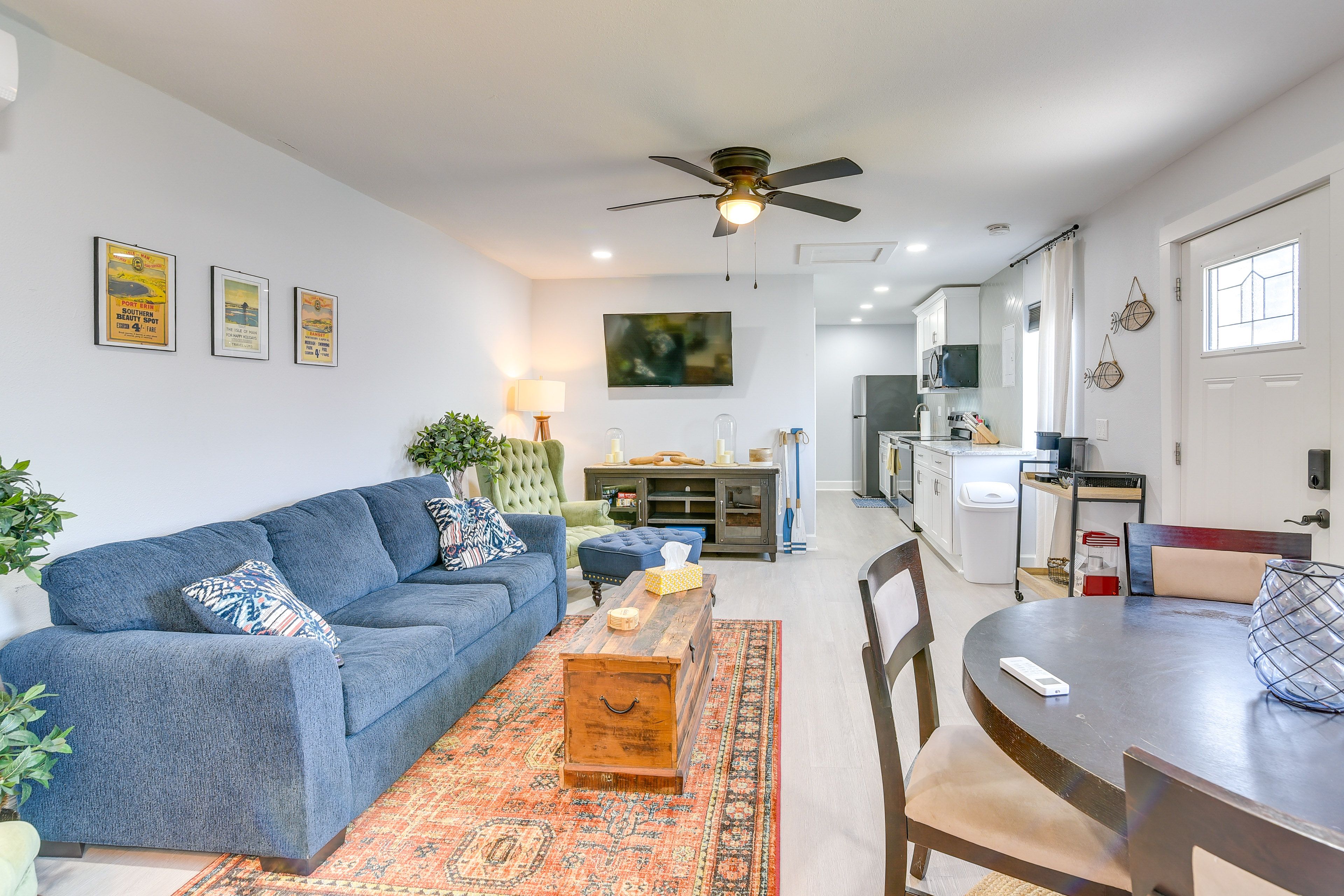 Galveston Vacation Rental | 1BR | 1BA | 550 Sq Ft | 3 Steps to Enter