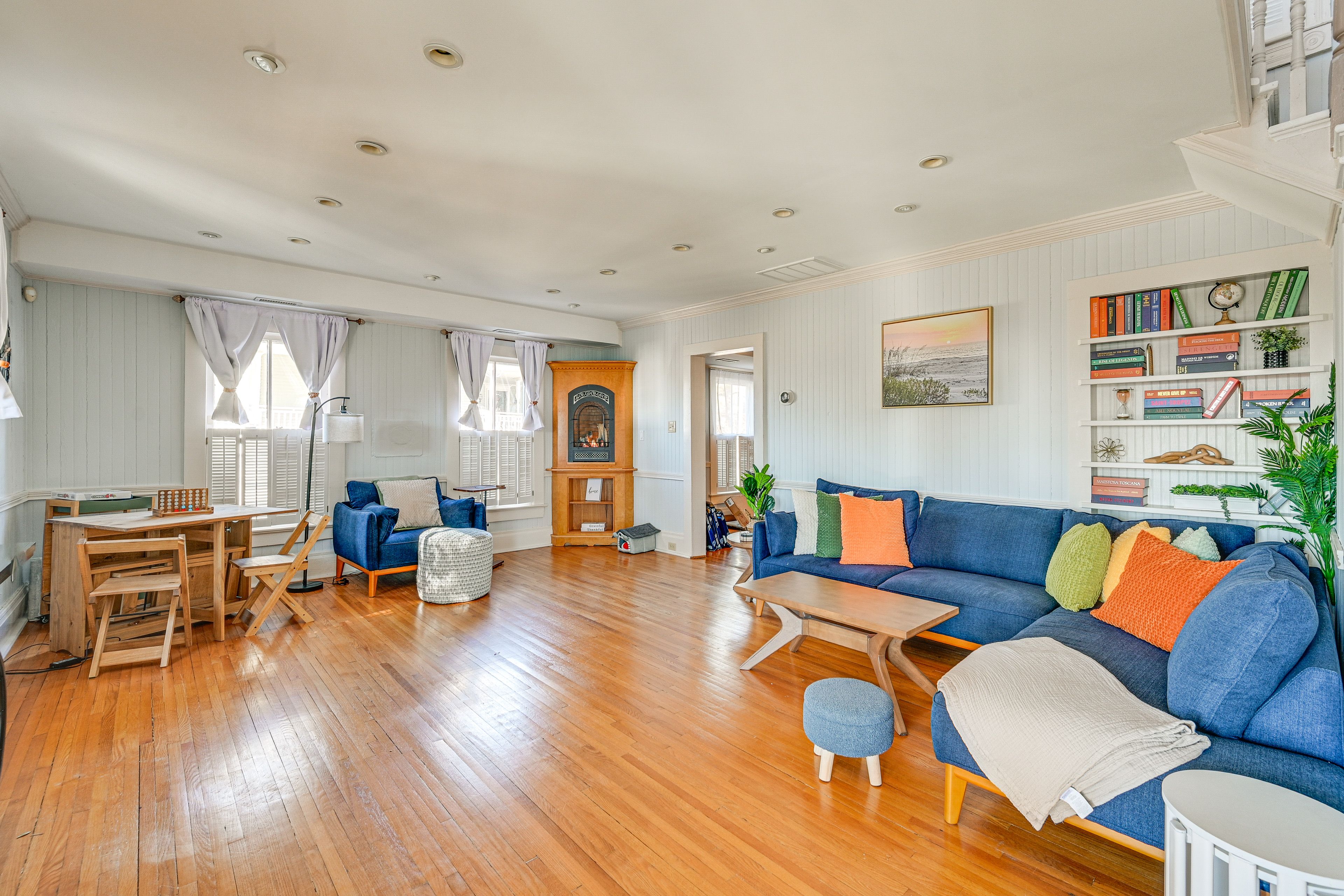 Living Room | Main Level