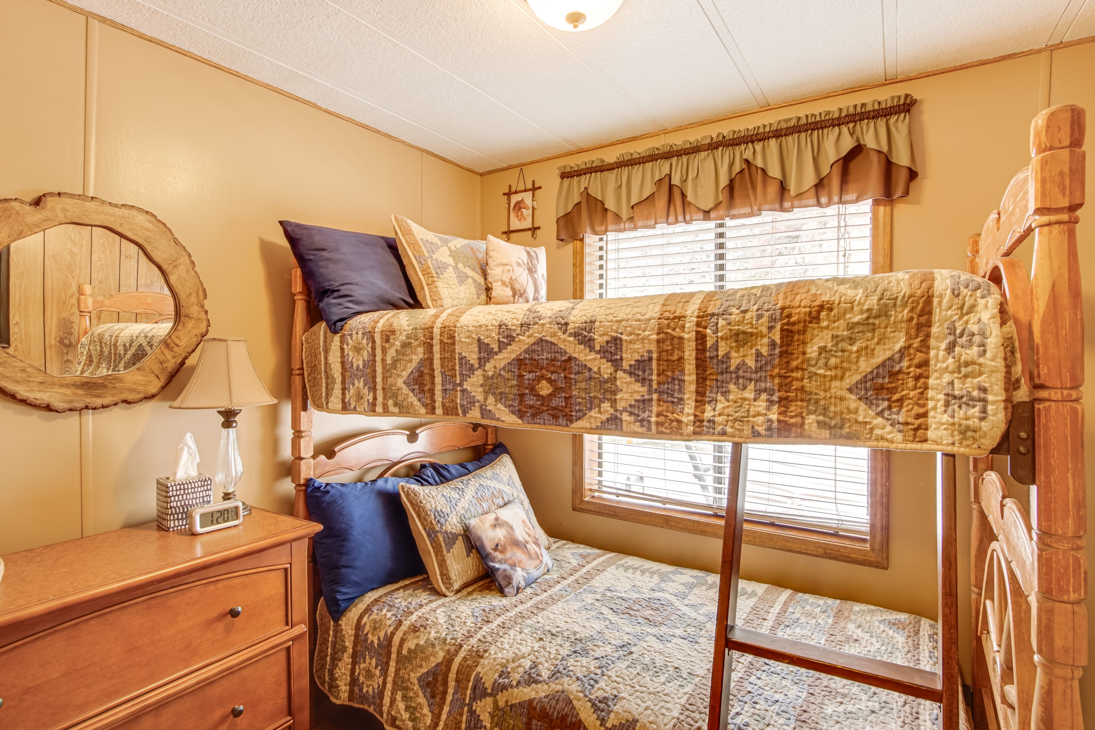 Bedroom 3 | Twin Bunk Bed