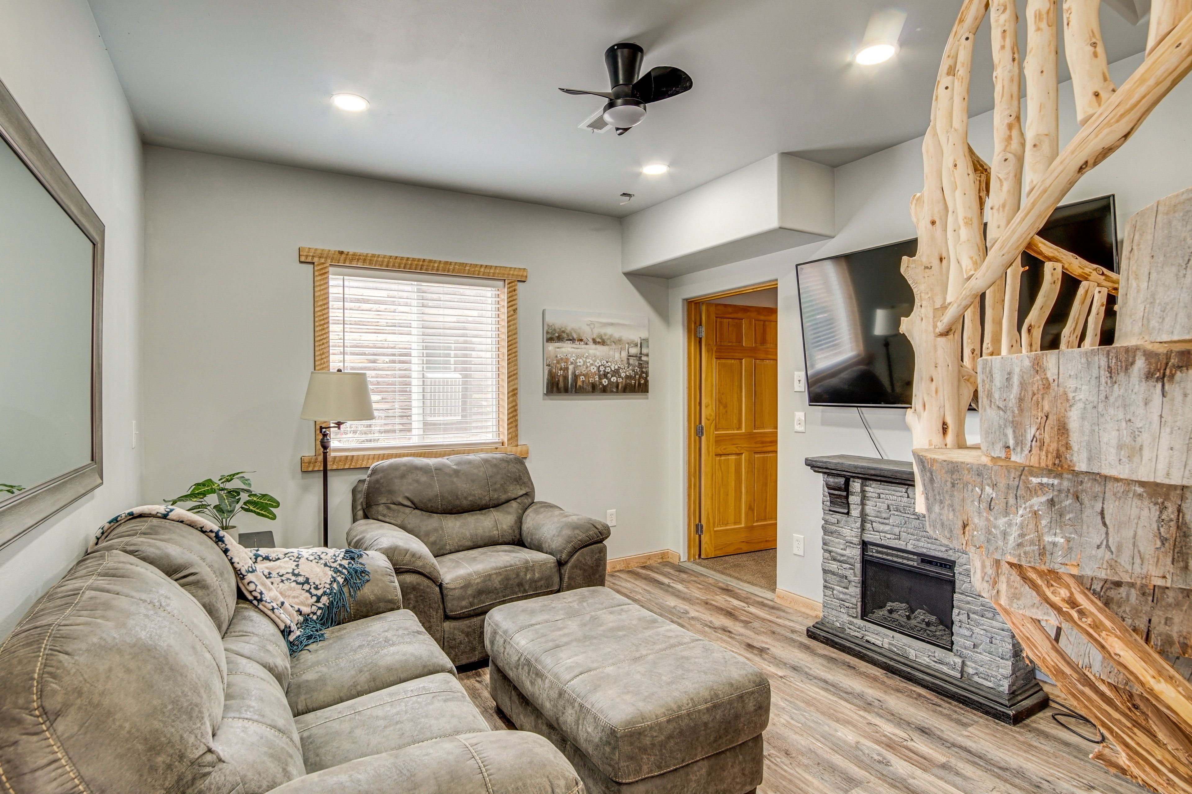 Circleville Vacation Rental | 3BR | 2BA | 1,400 Sq Ft | Step-Free Entry