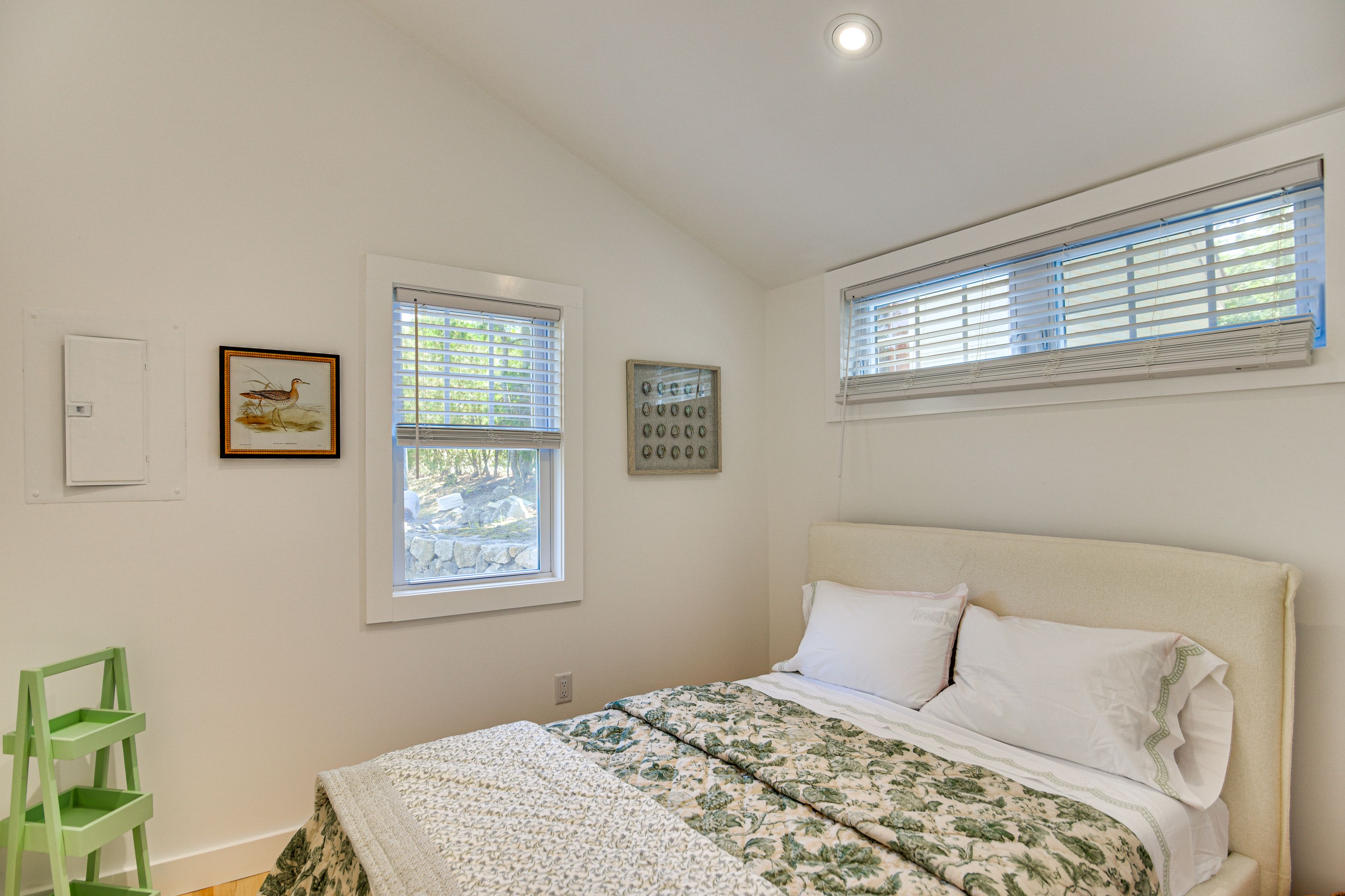 Bedroom 1 | Full Bed | Linens Provided