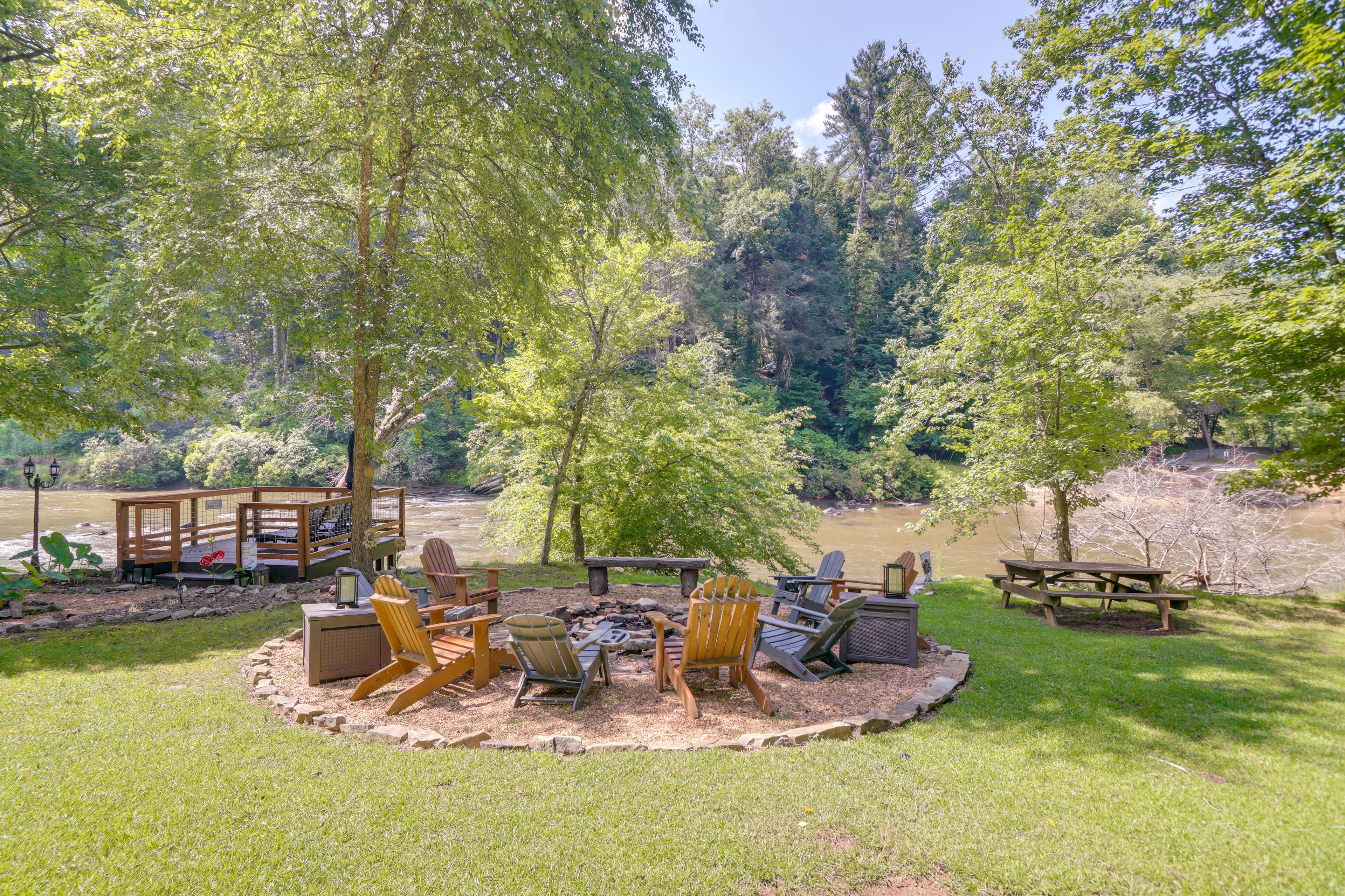Ellijay Vacation Rental | 3BR | 3BA | 2,100 Sq Ft