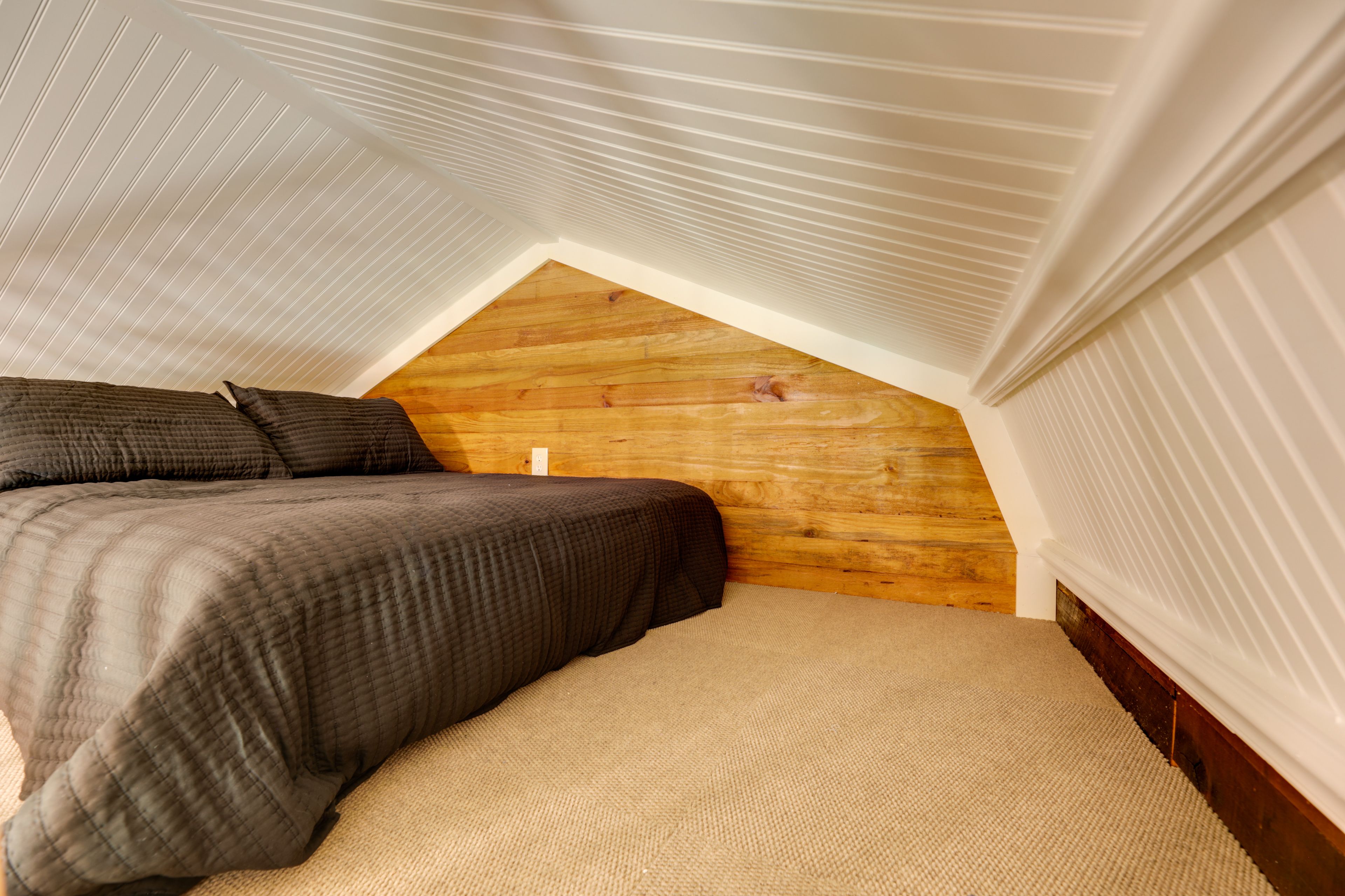 Bedroom Loft | Hideaway | Full Bed | 2nd Level