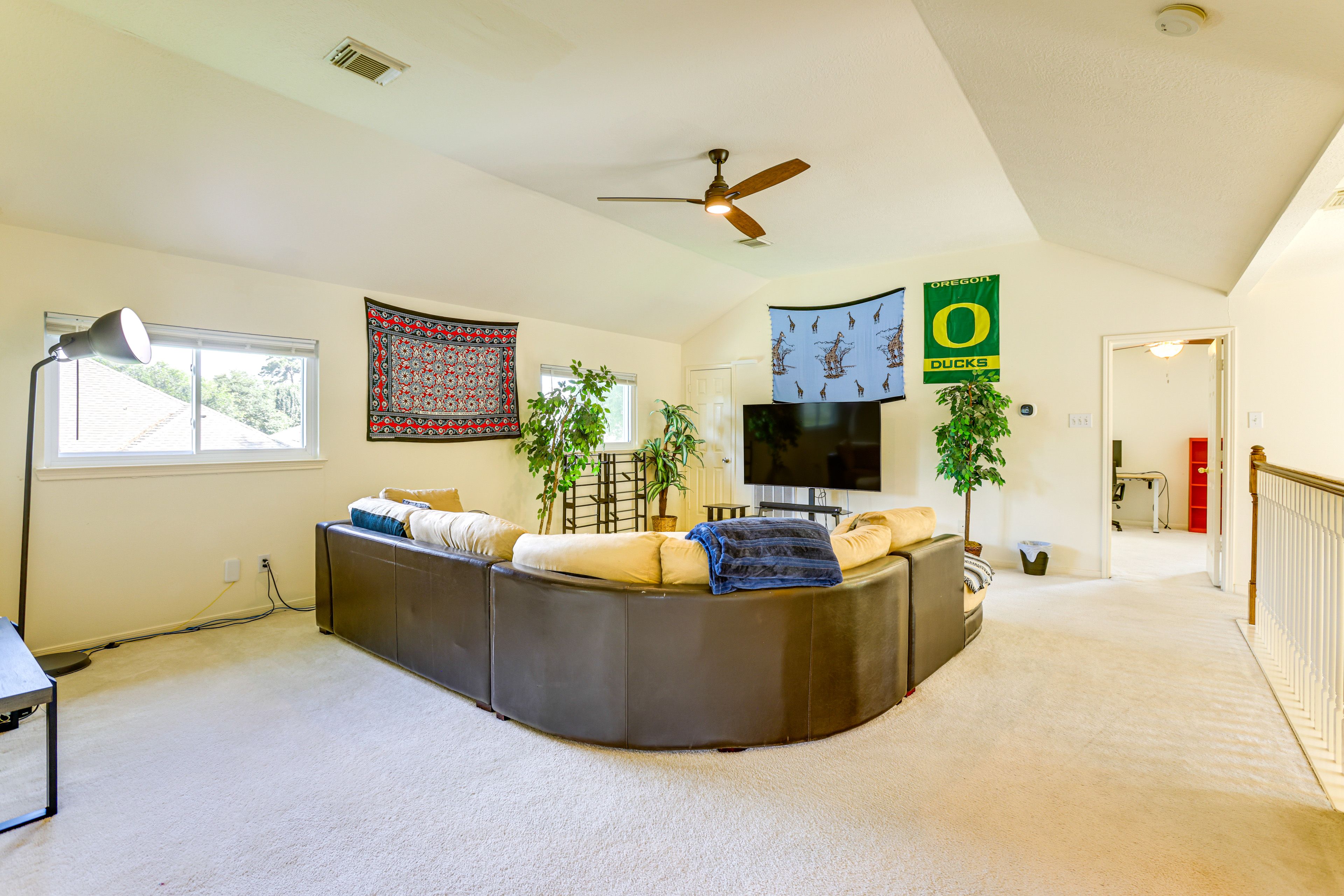 Upper Living Area | Smart TV w/ Cable | 2nd Floor