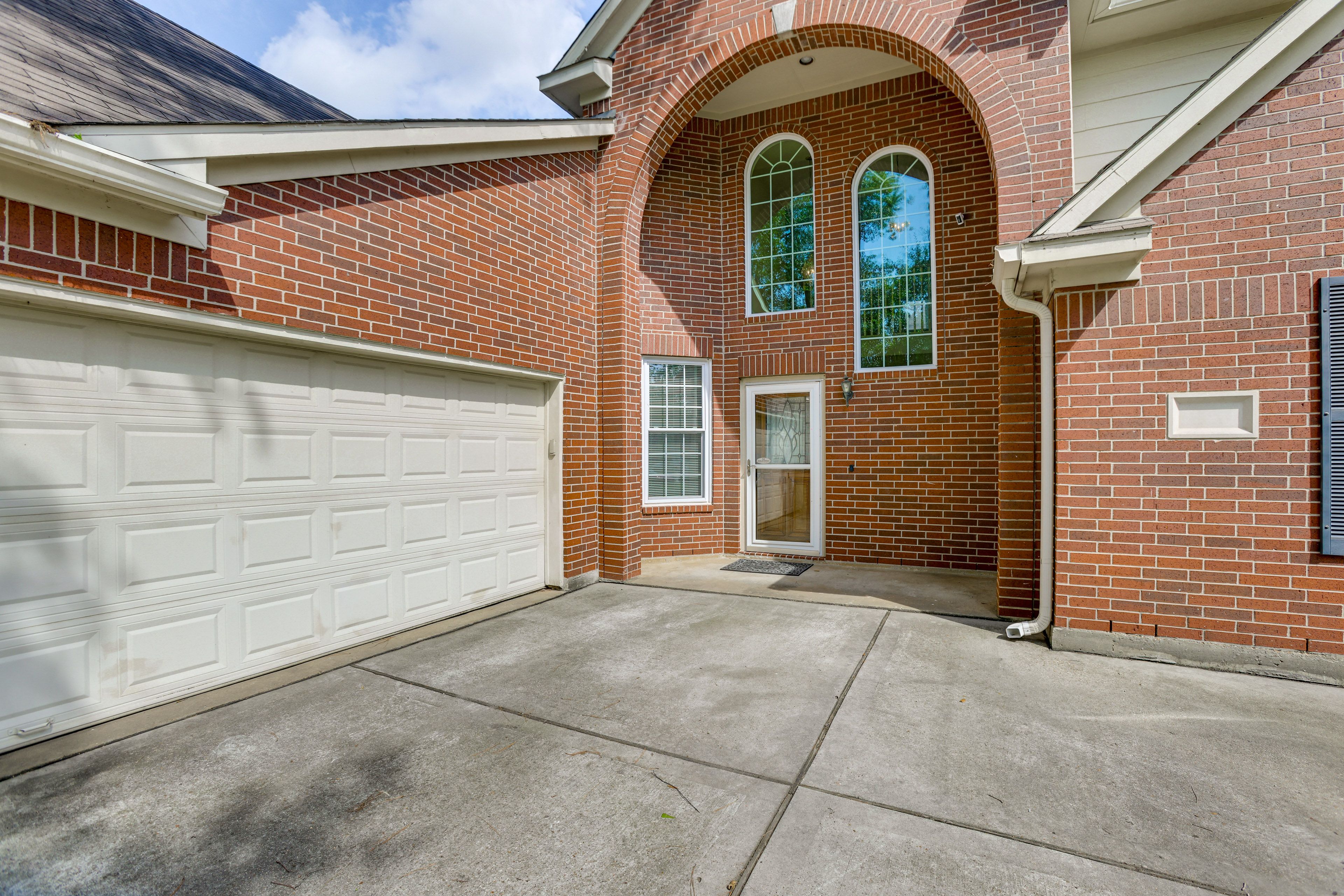 House Exterior | Keyless Entry