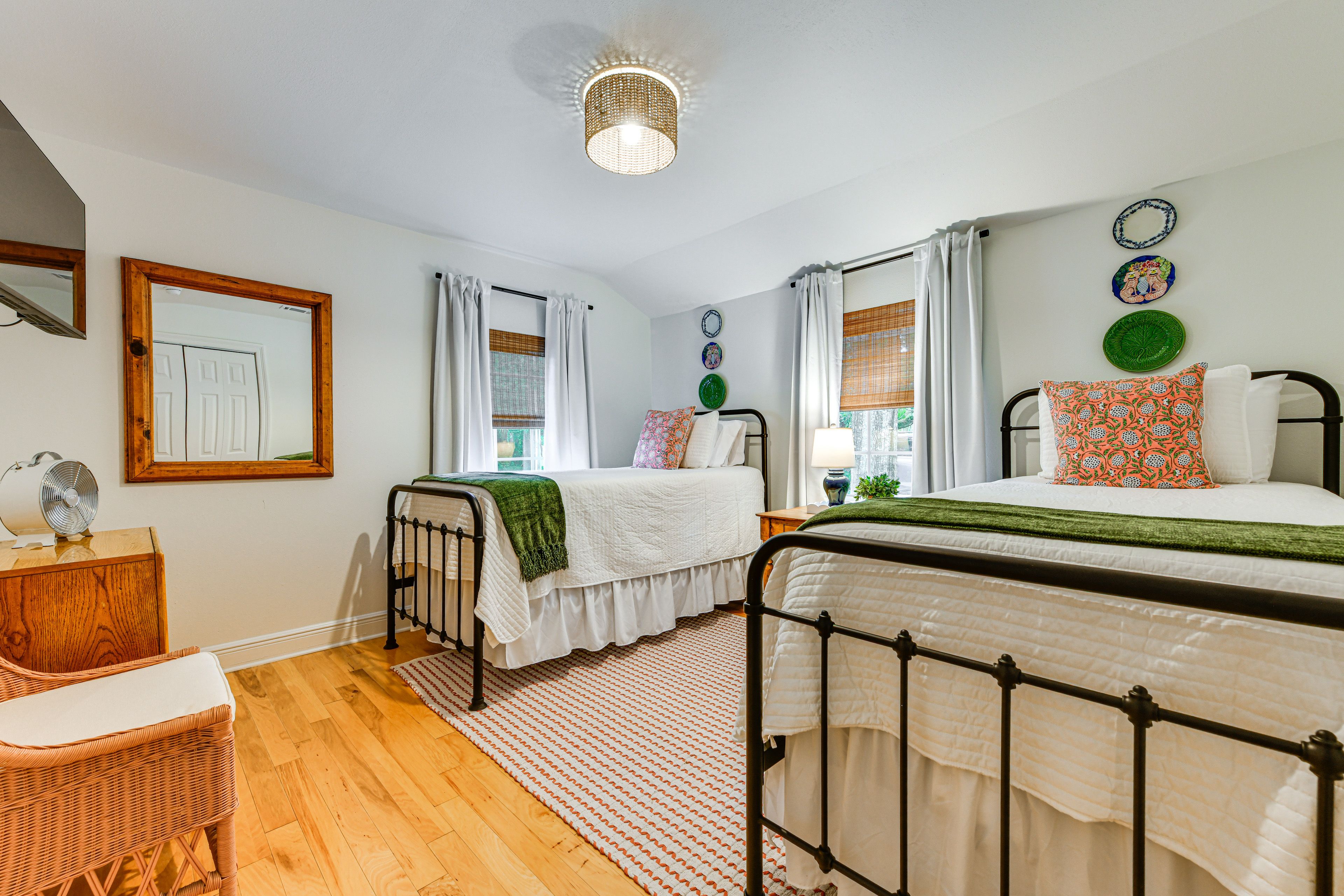 Bedroom 3 | 2 Twin XL Beds