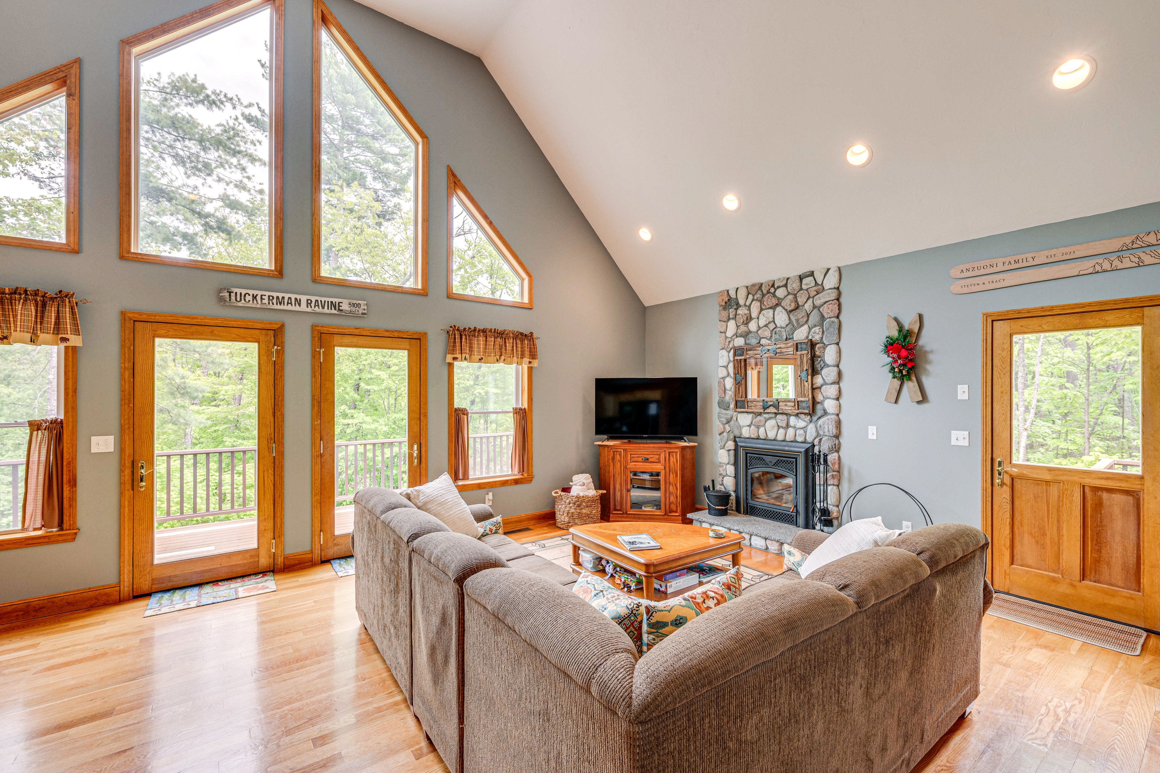 Living Room | Main Level | Smart TV | Central Heating & A/C