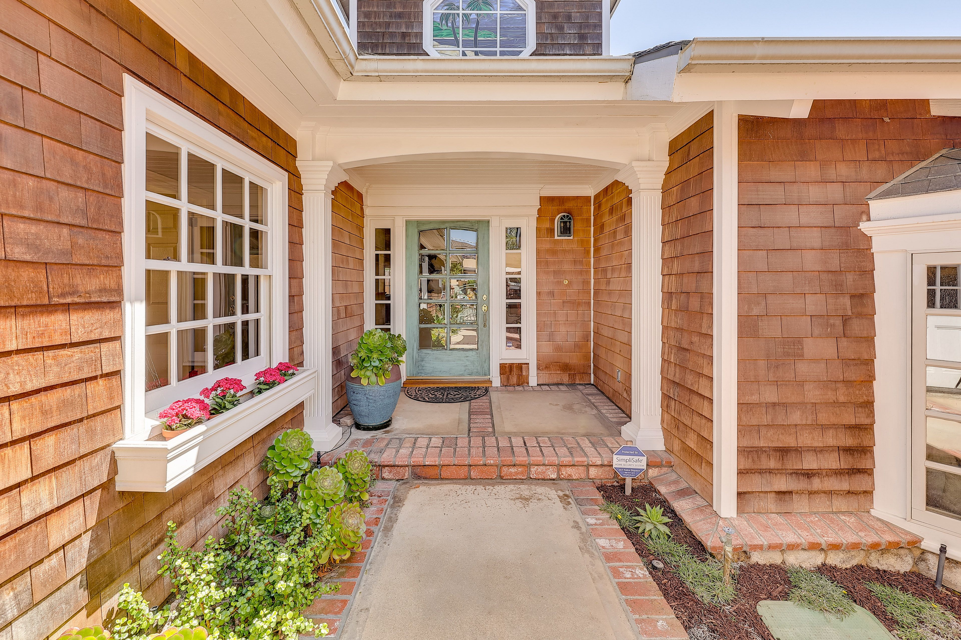 Front Patio | Private Entrance