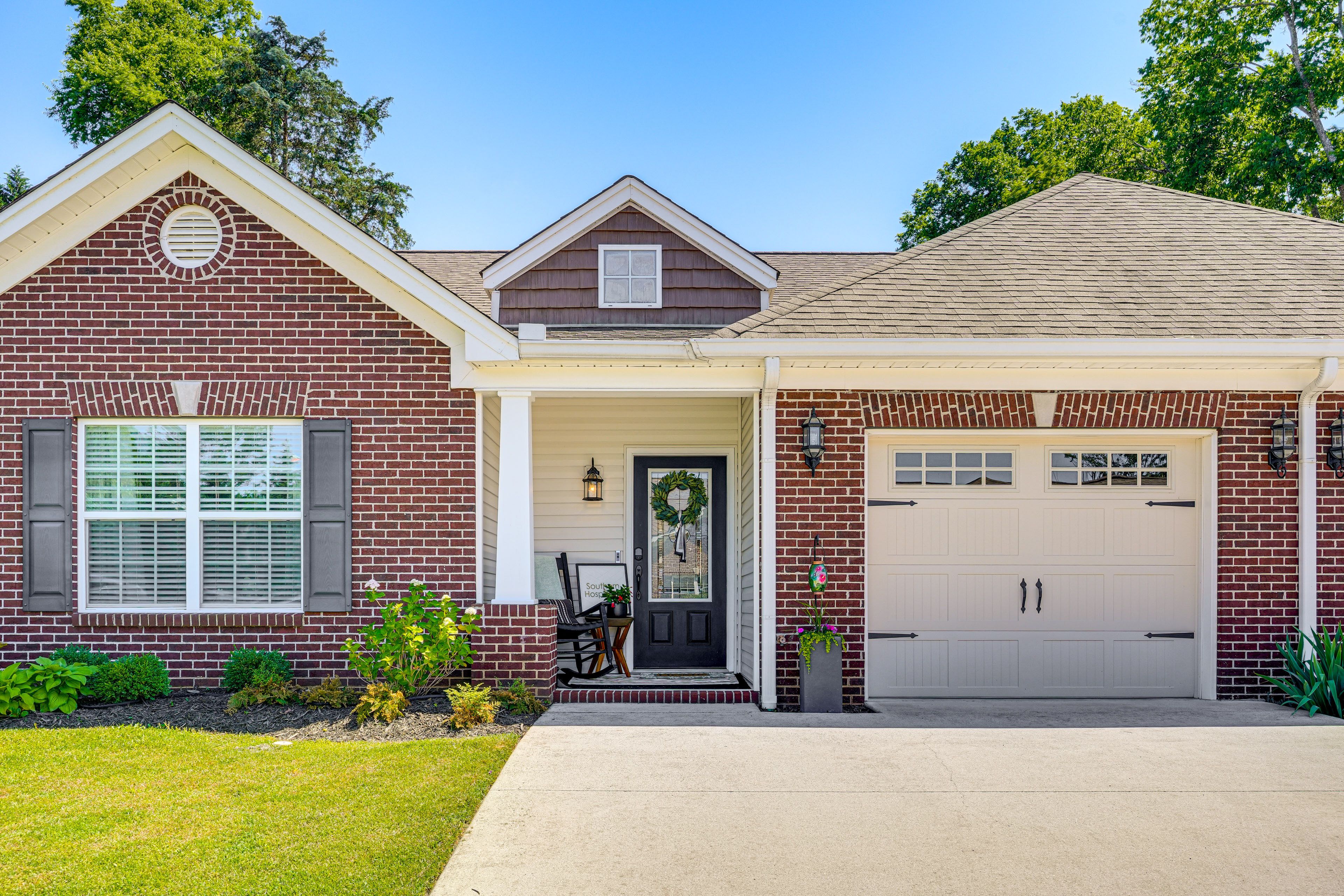 Condo Exterior | Garage (1 Vehicle) | Driveway (2 Vehicles)