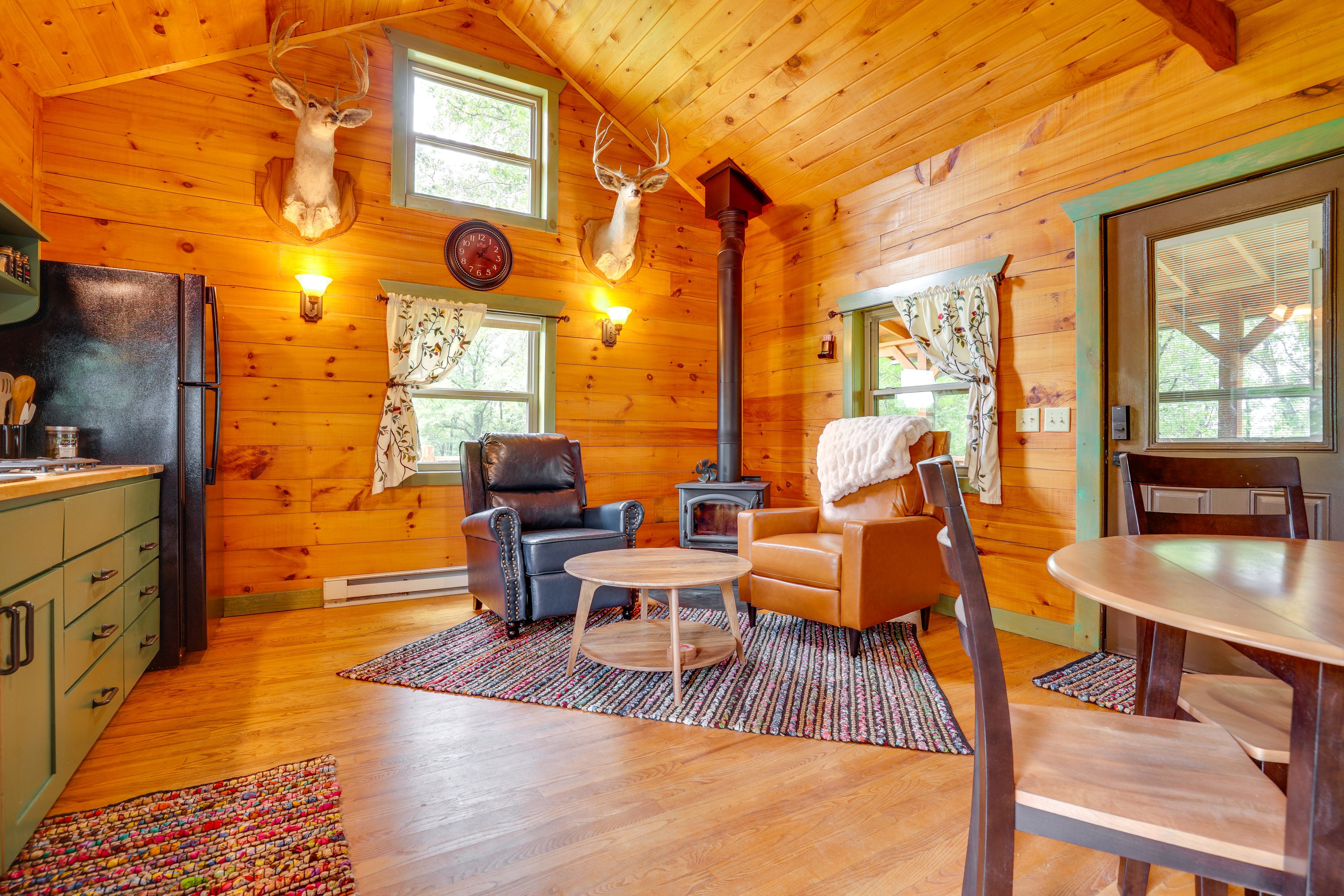 Living Area | Free WiFi | Electric Heating | Main Level