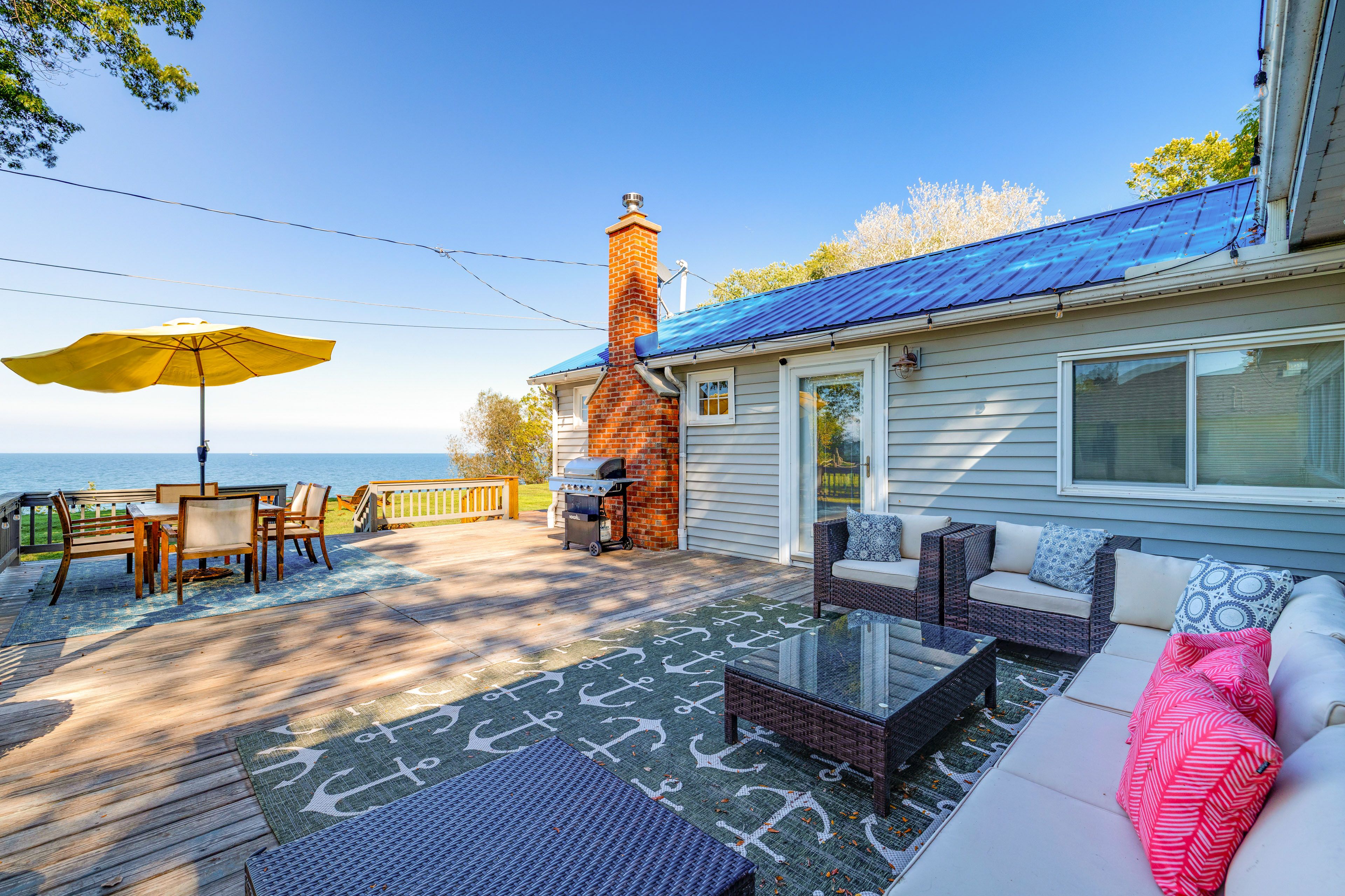 Wilson Vacation Rental | 3BR | 2BA | Steps Required | 1,500 Sq Ft