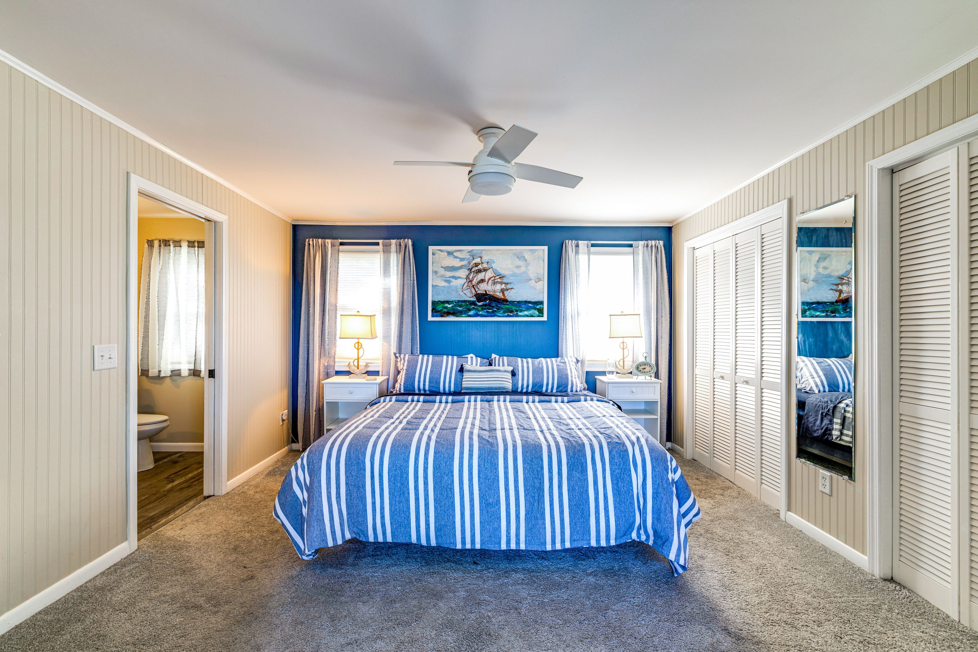 Bedroom 1 | King Bed