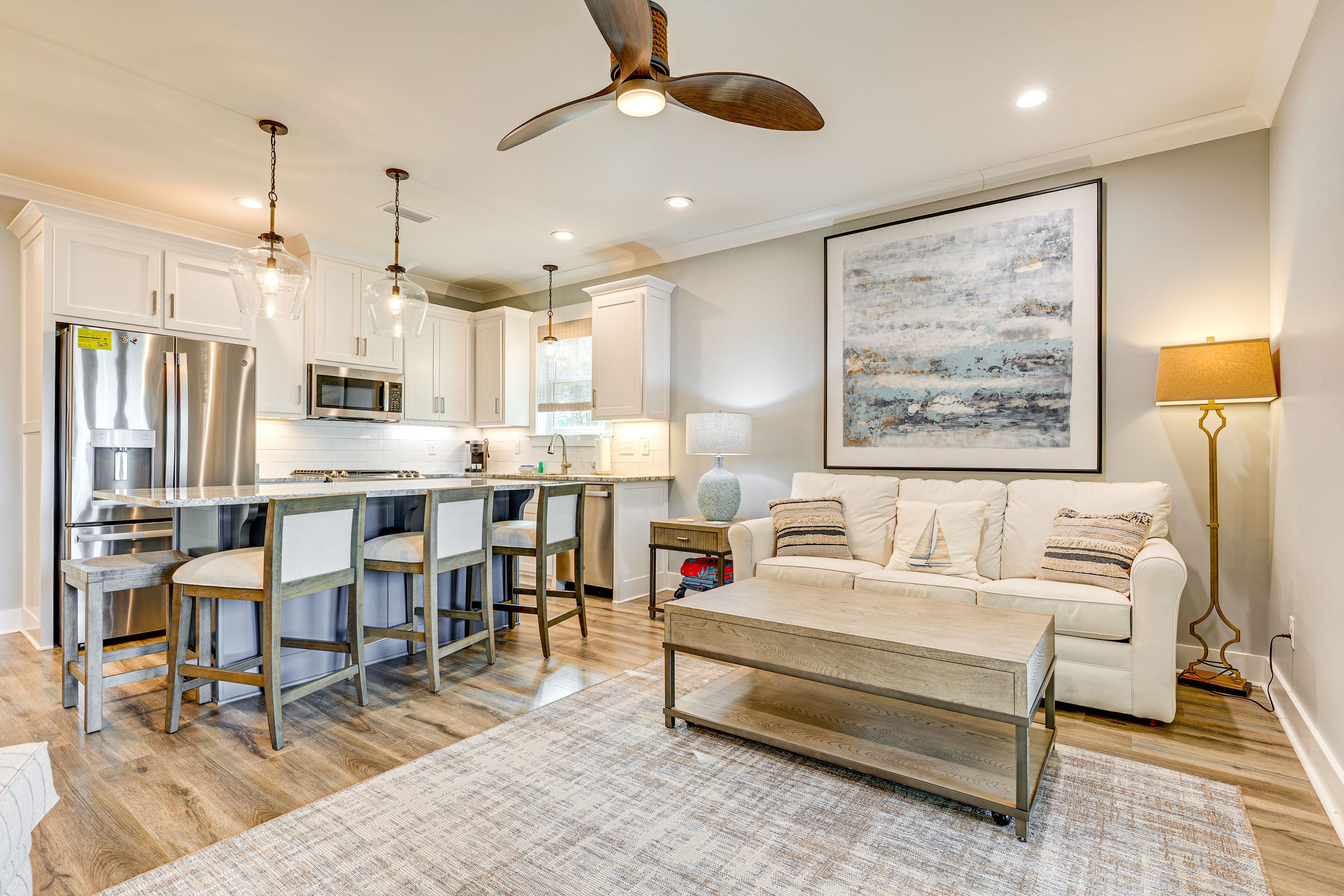 Living Room | Queen Sleeper Sofa | Central A/C & Heating | Free WiFi