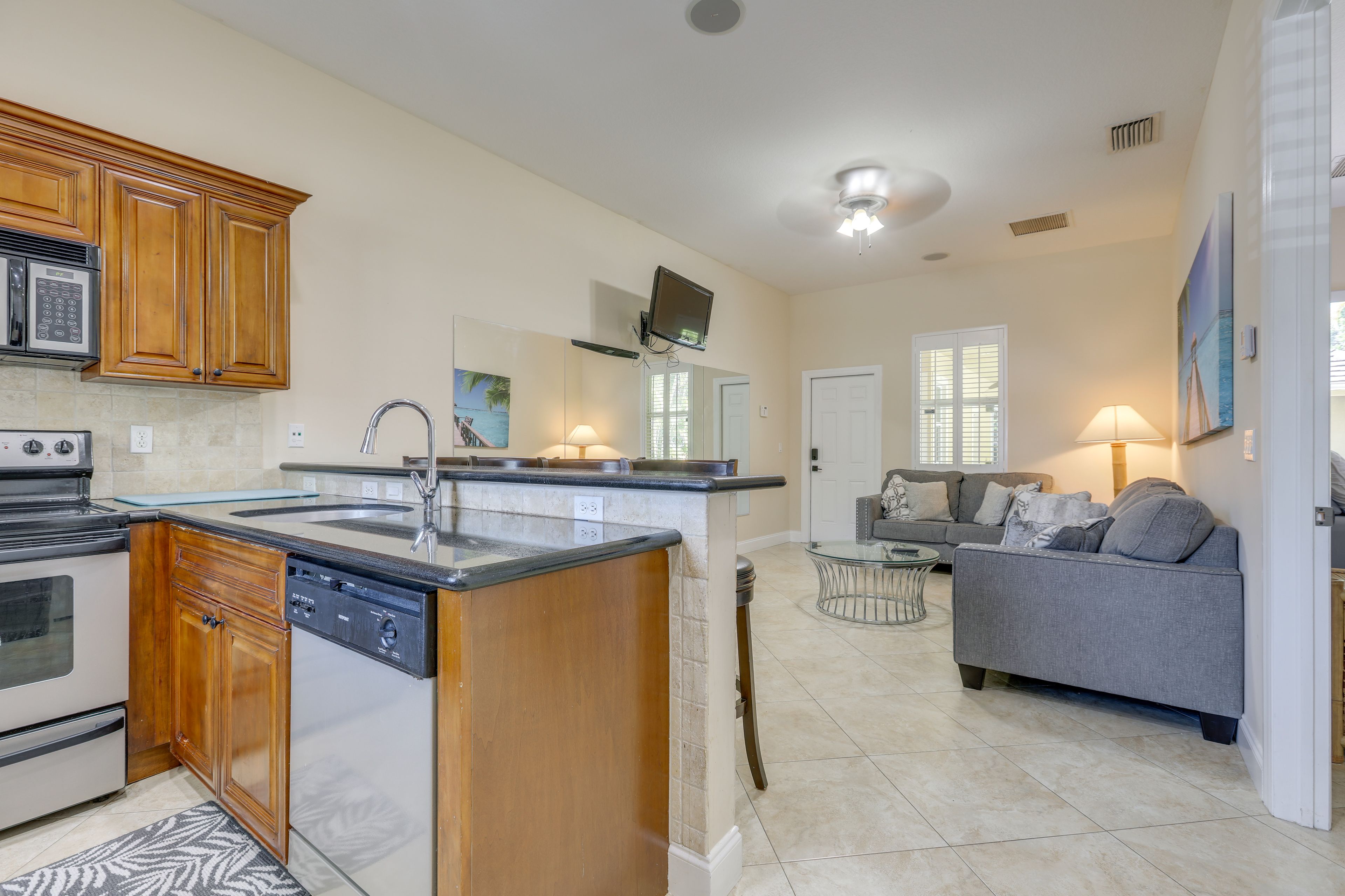 Kitchen | Cooking Basics | Stove/Oven | Microwave
