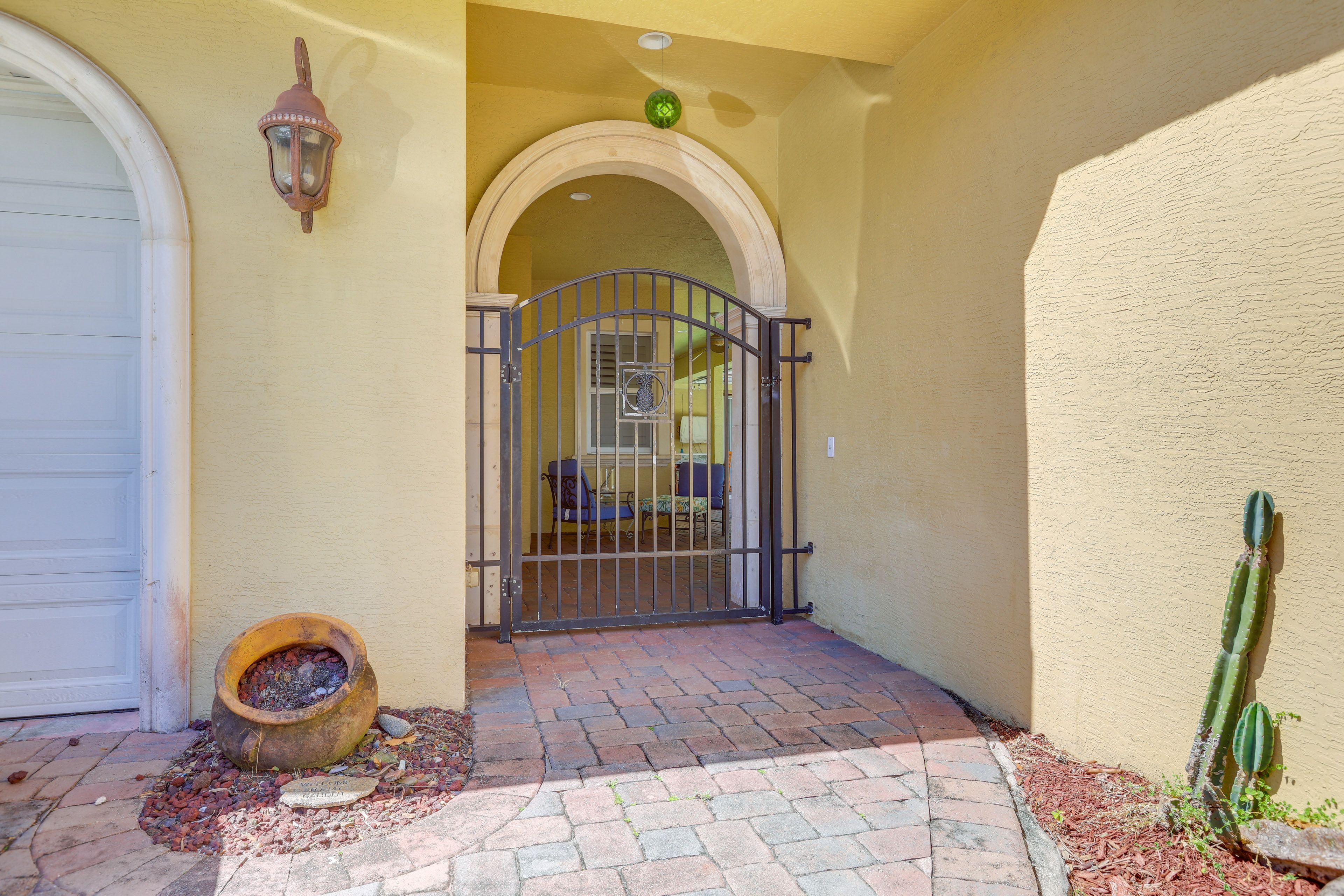 Home Exterior | Private Entrance