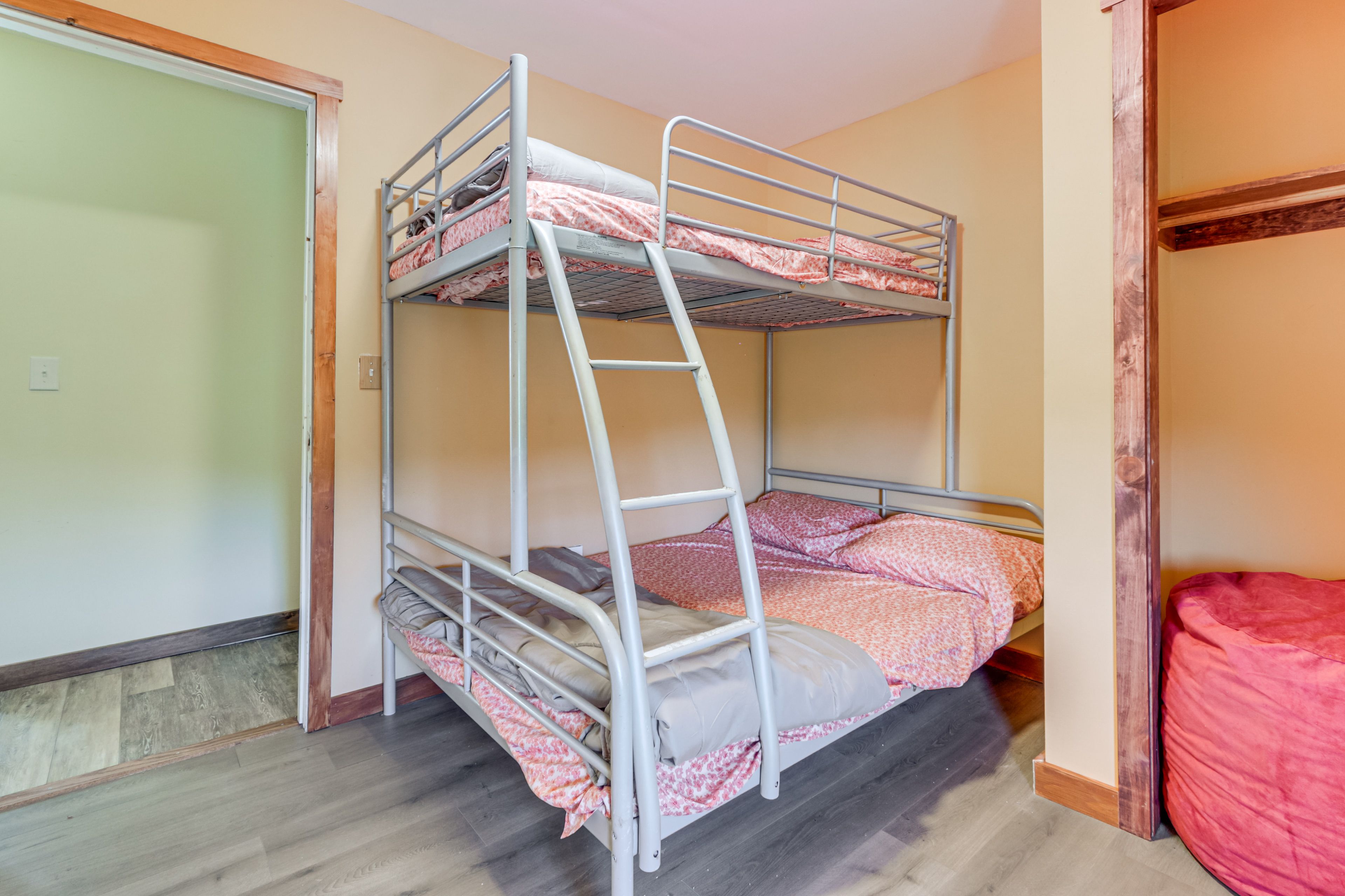 Bedroom 4 | 2nd Floor | Bunk Bed (Twin/Full)
