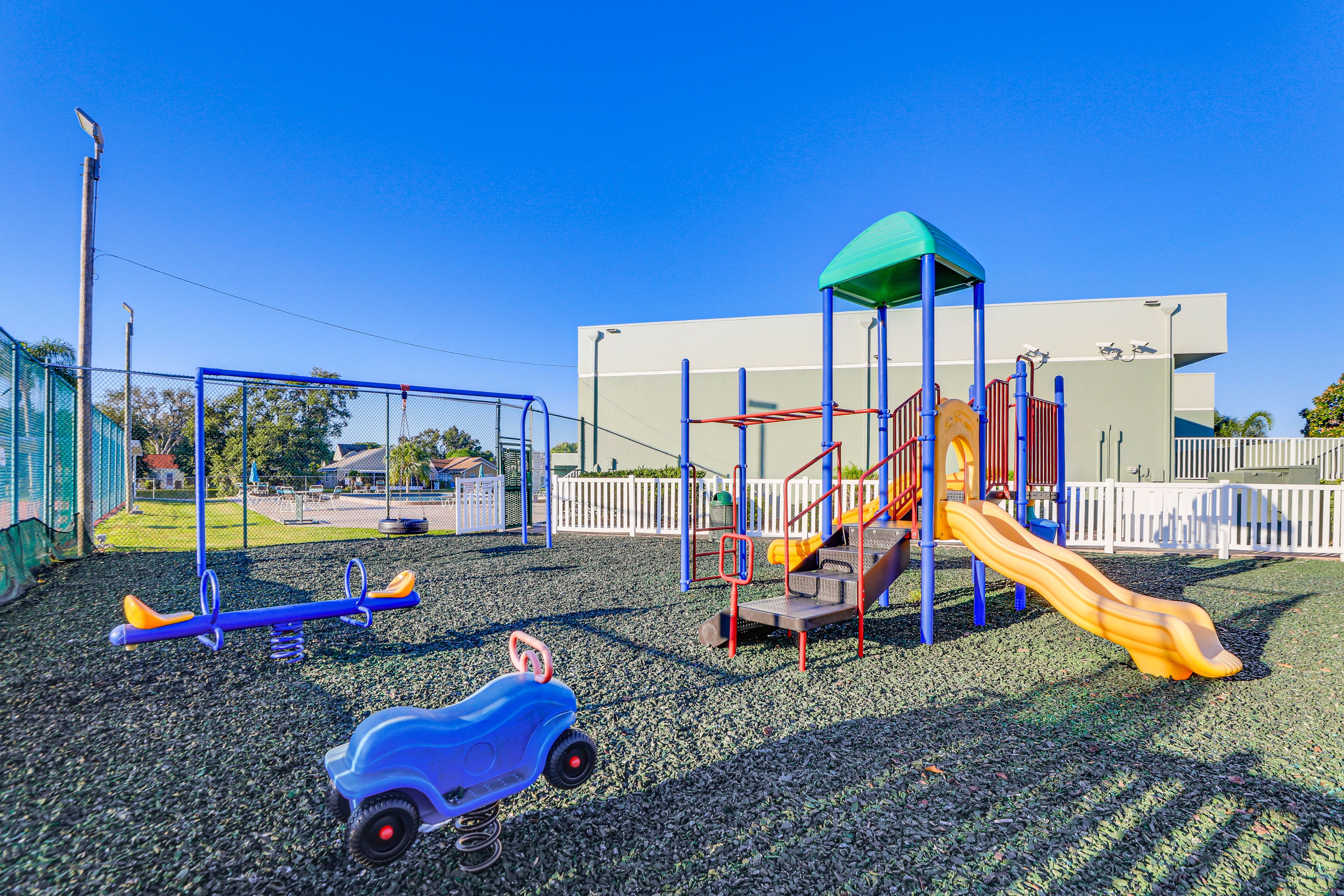 Lakeside South Community | Community Playground