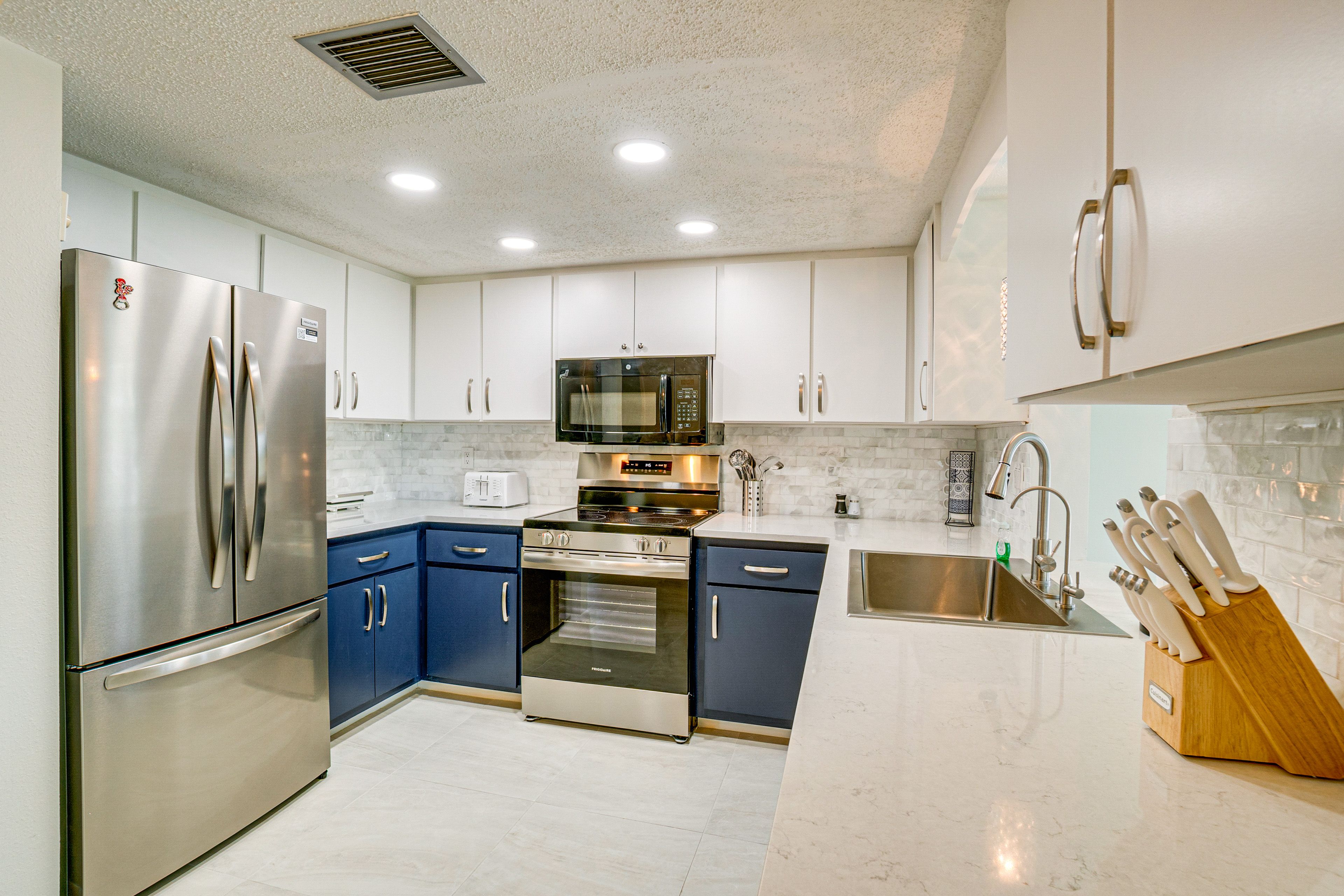 Kitchen | Toaster | Blender | Cooking Basics