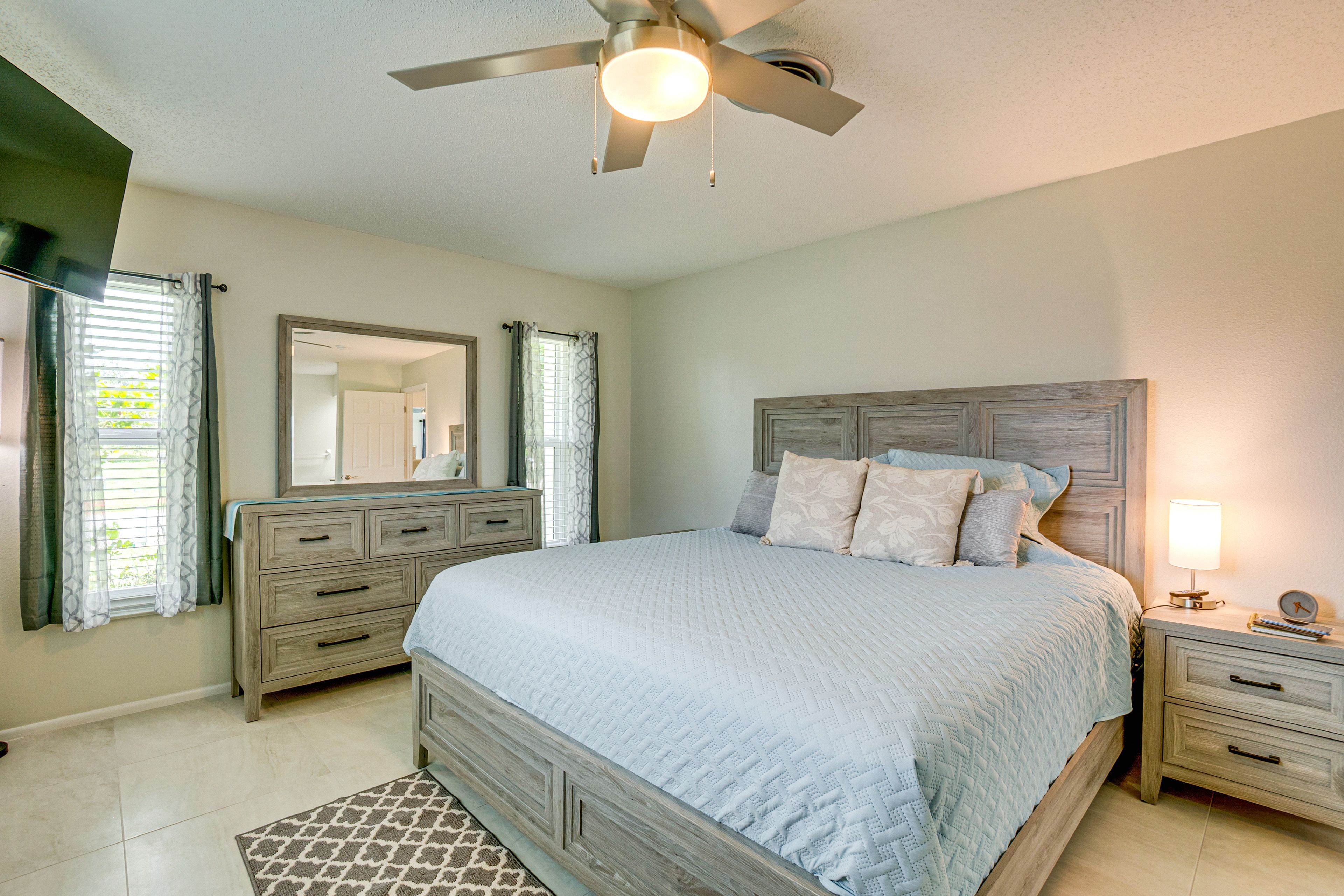 Bedroom 1 | King Bed | Smart TV | Dedicated Workspace | Linens Provided