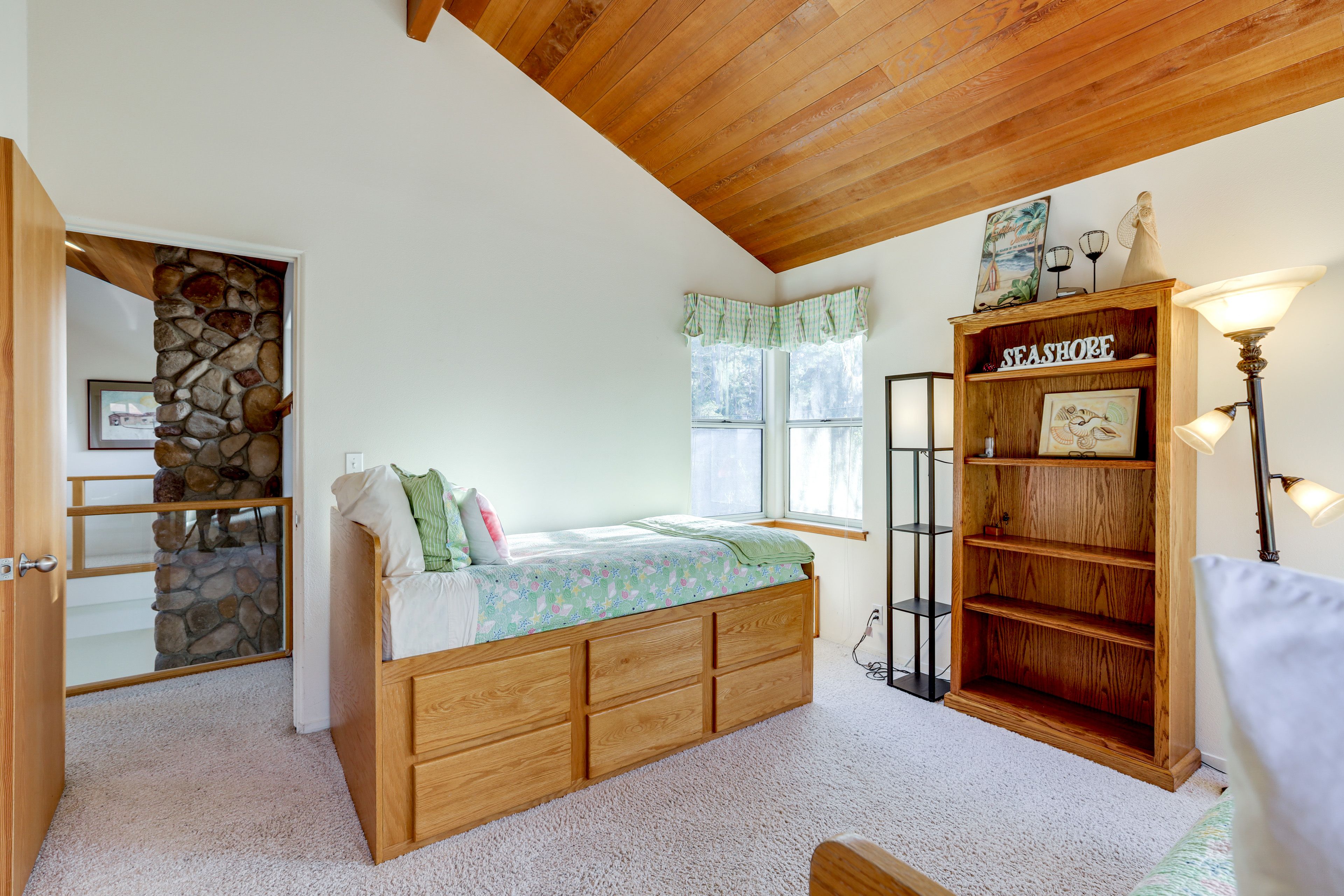 Bedroom 3 | 2 Twin Beds | 2nd Floor