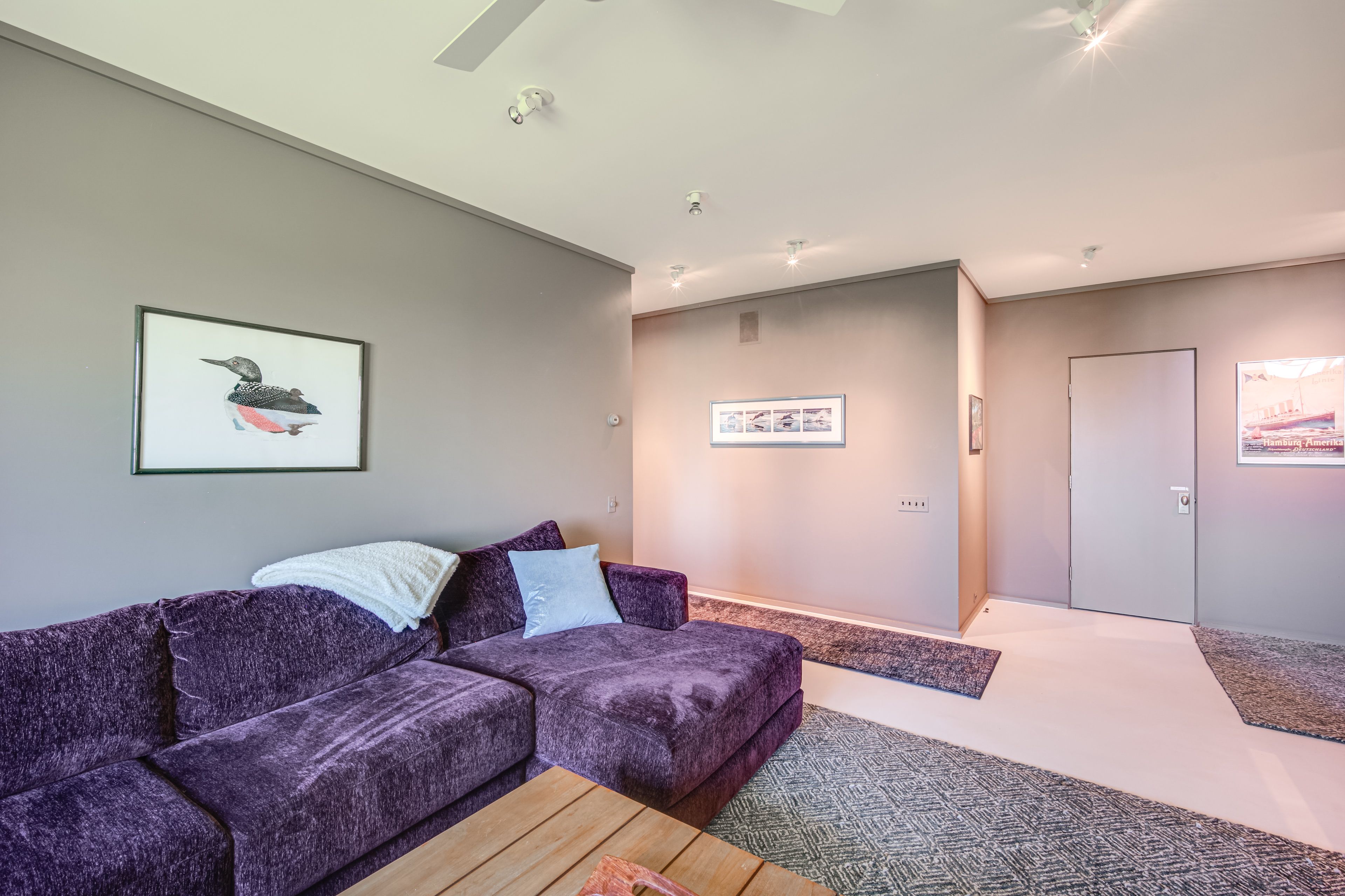 Family Room | Smart TV | Lower Level