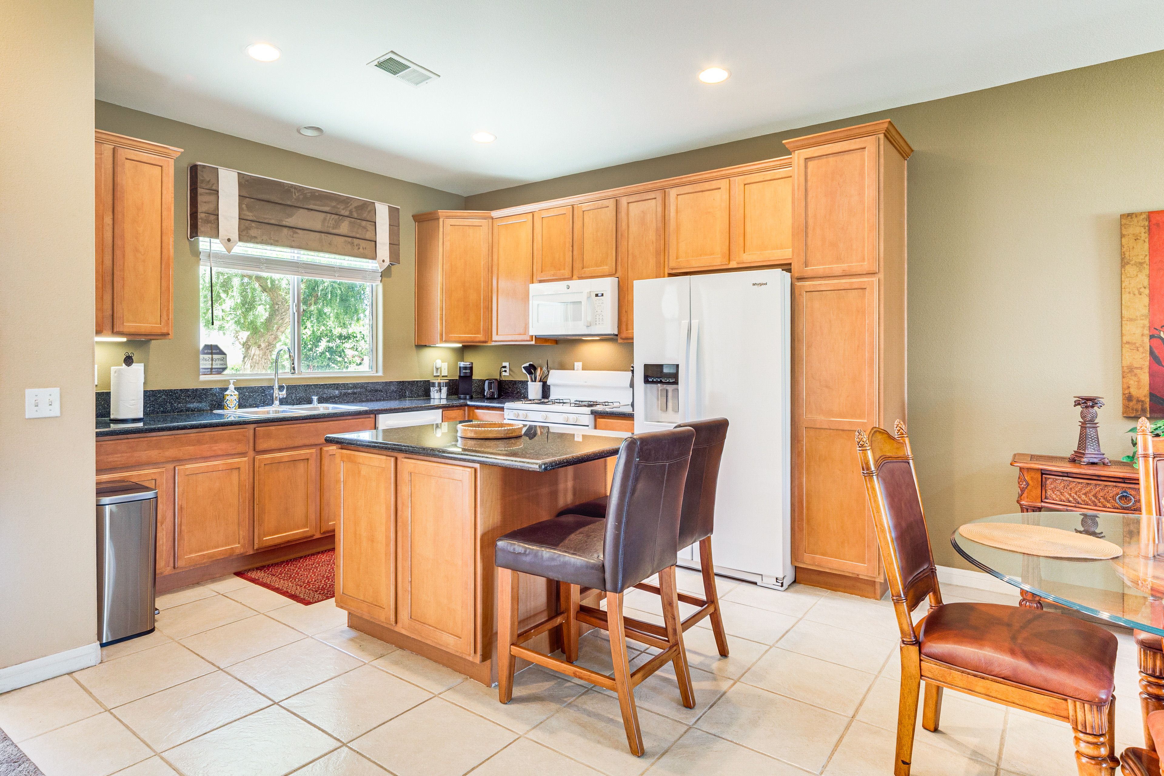 Kitchen | Keurig Coffee Maker | Toaster | Cooking Basics