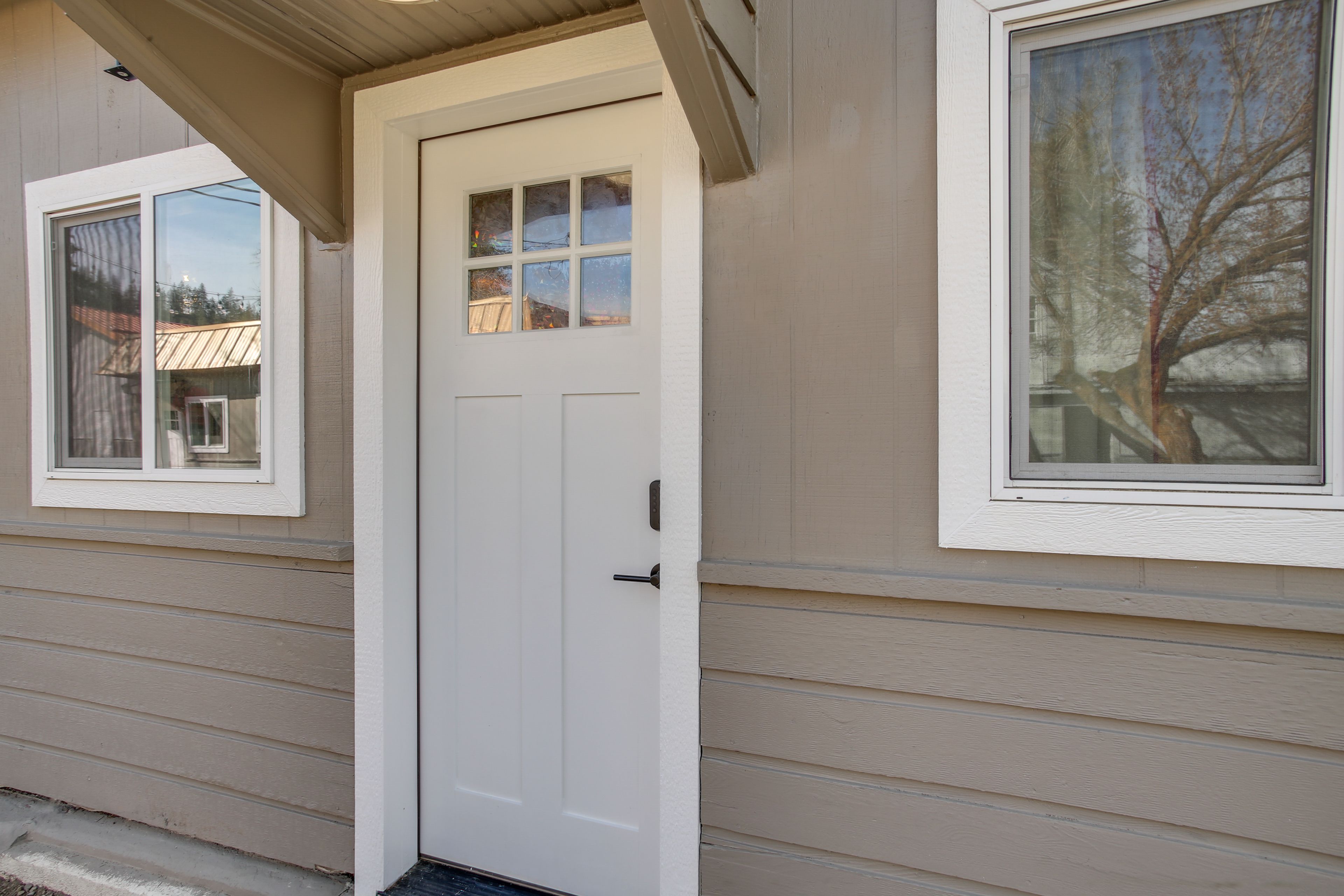 Exterior | Community Parking Lot (2 Vehicles) | Addt'l Parking Available